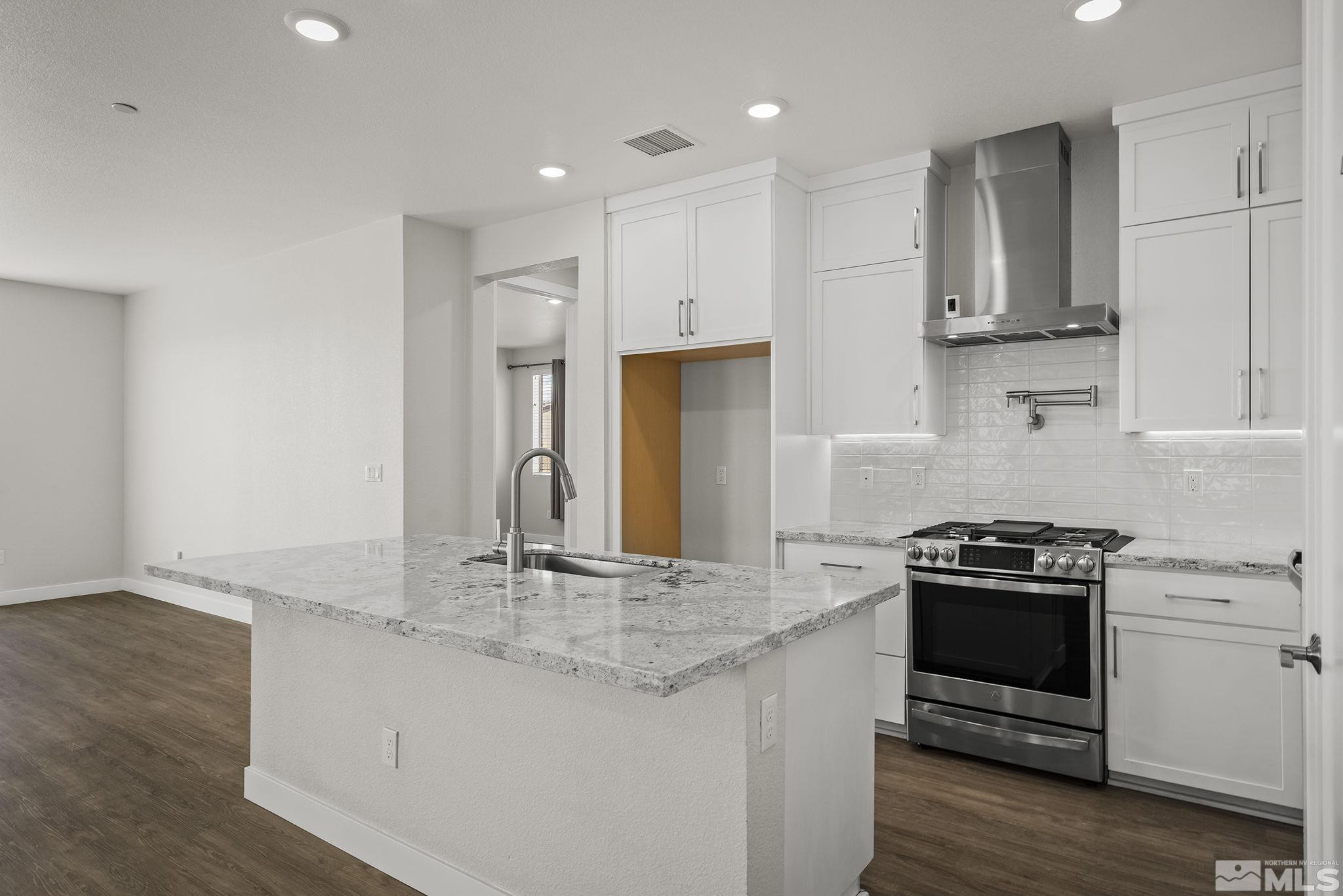 5461 Fossilstone Drive