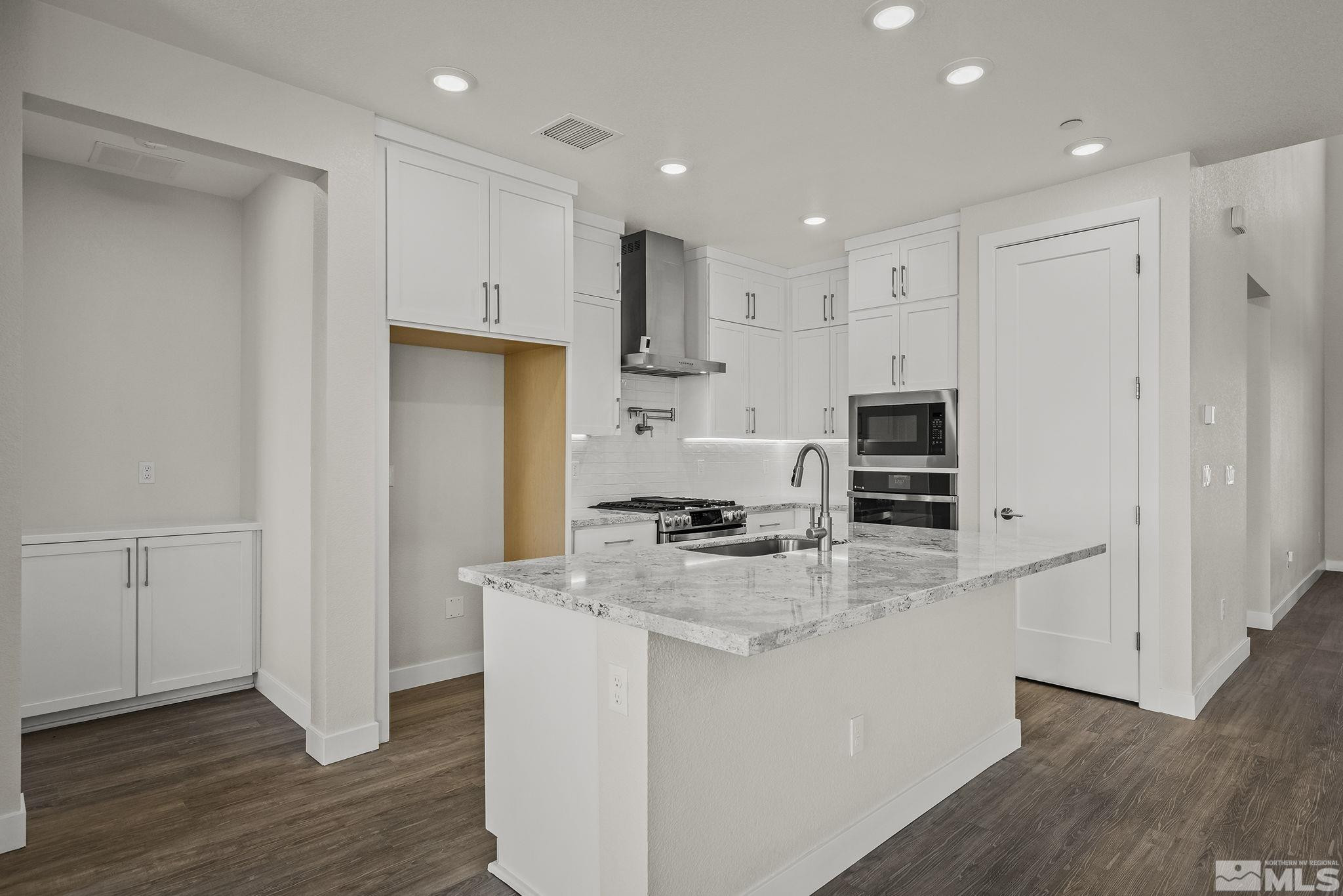 5461 Fossilstone Drive