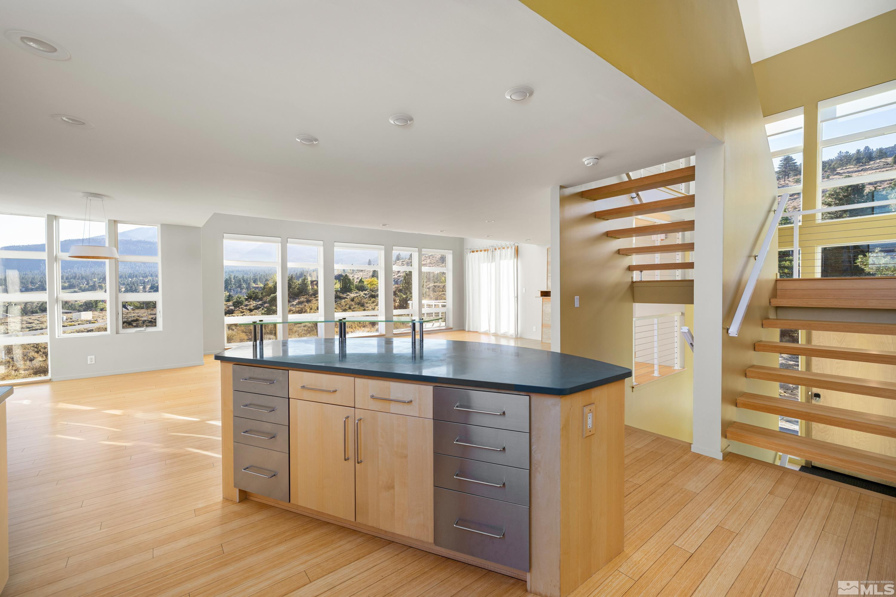 10000 Donalisha Lane