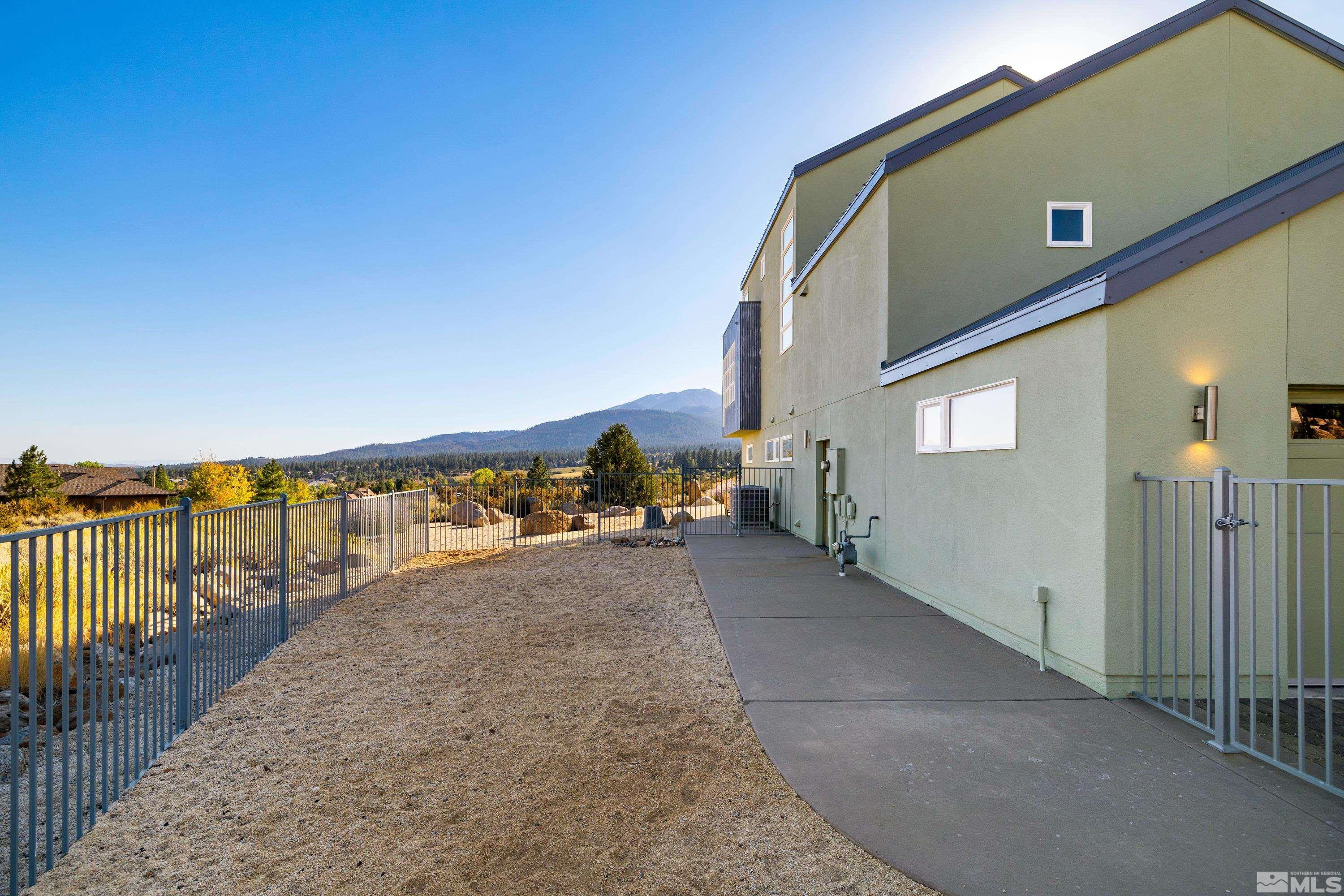 10000 Donalisha Lane