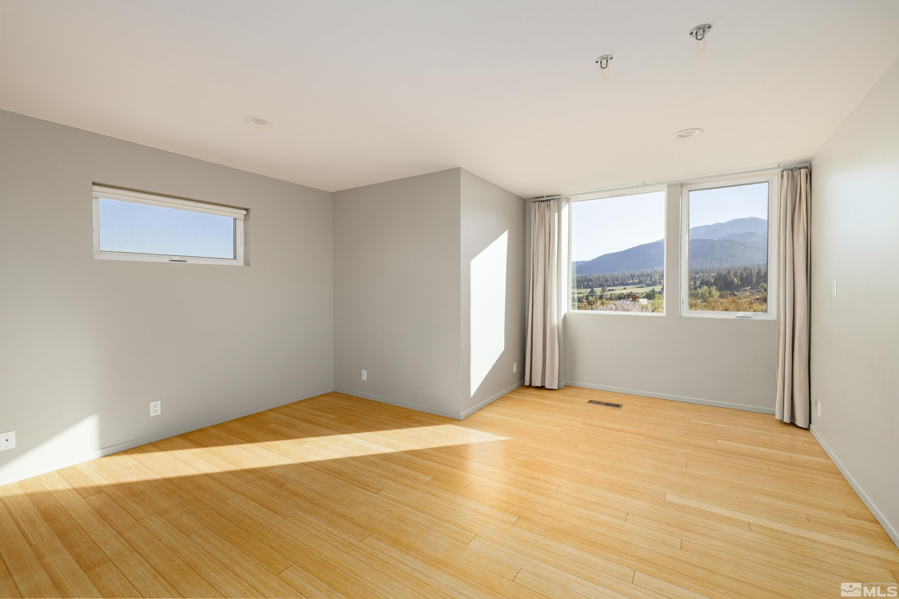 10000 Donalisha Lane