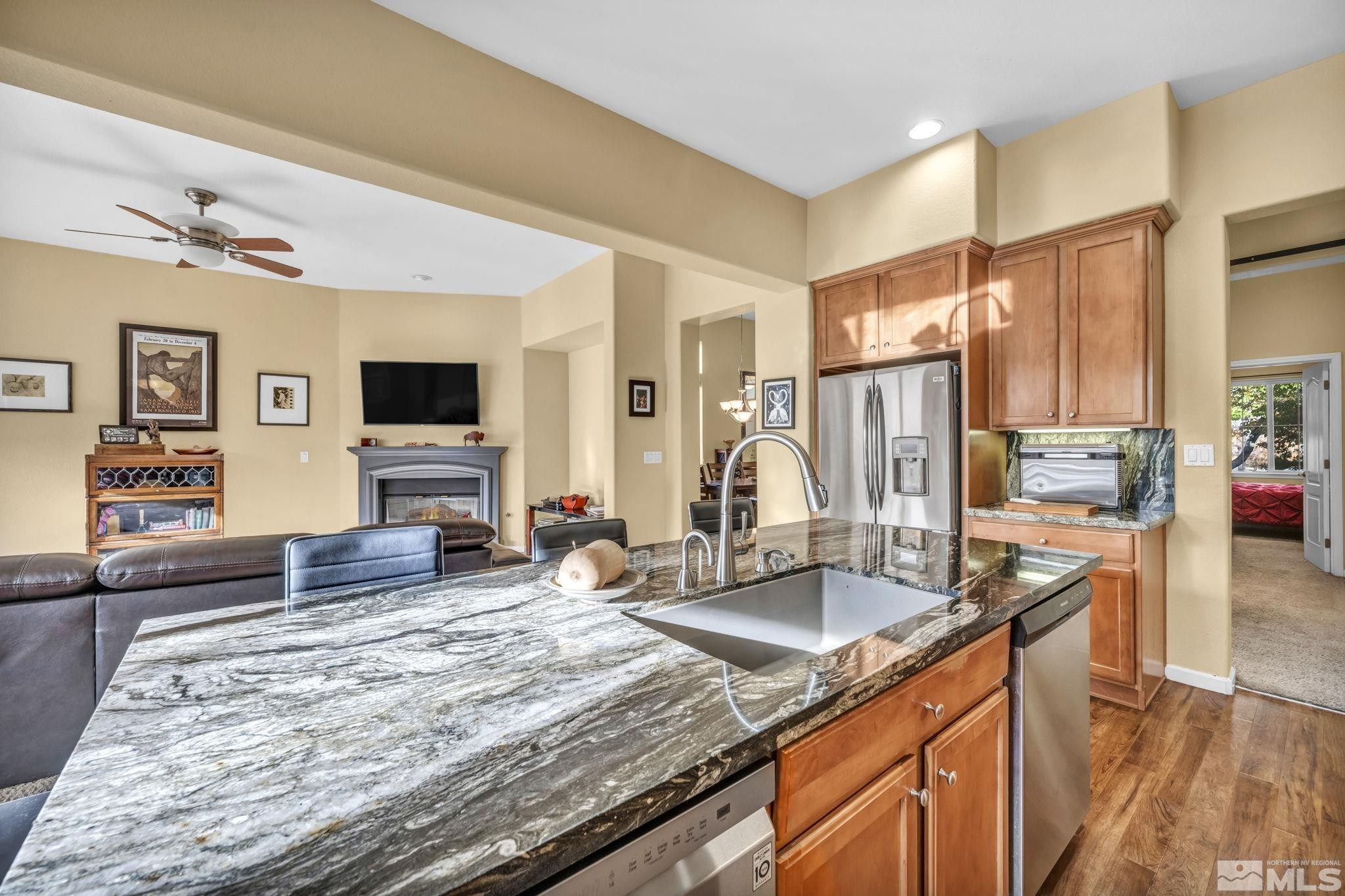 10655 Autumn Walk Lane