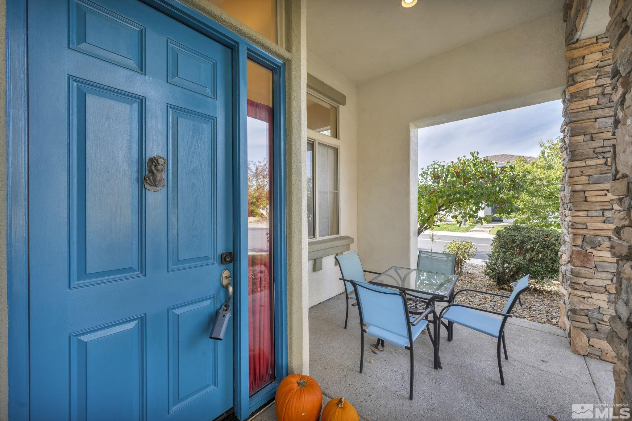 10655 Autumn Walk Lane