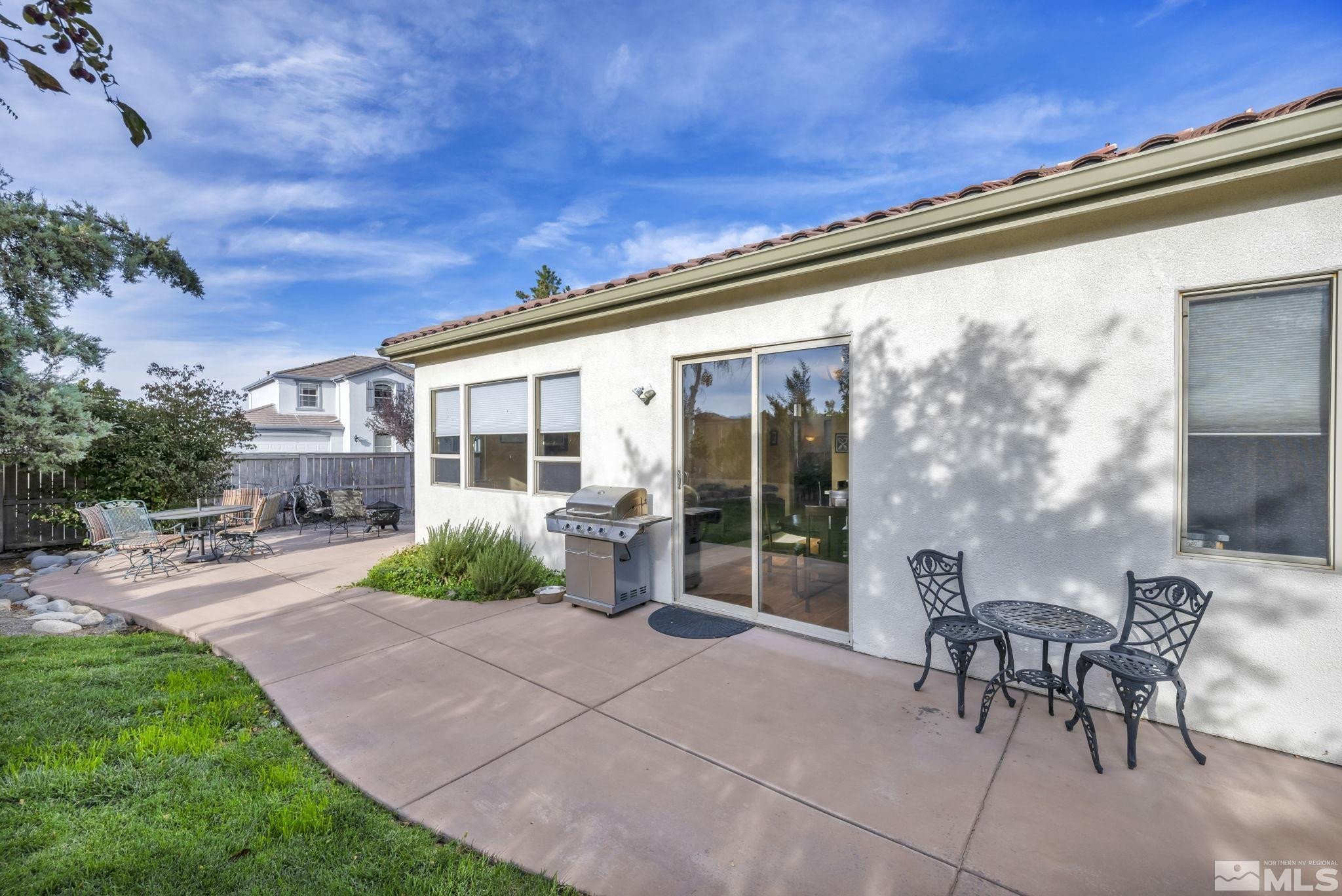 10655 Autumn Walk Lane