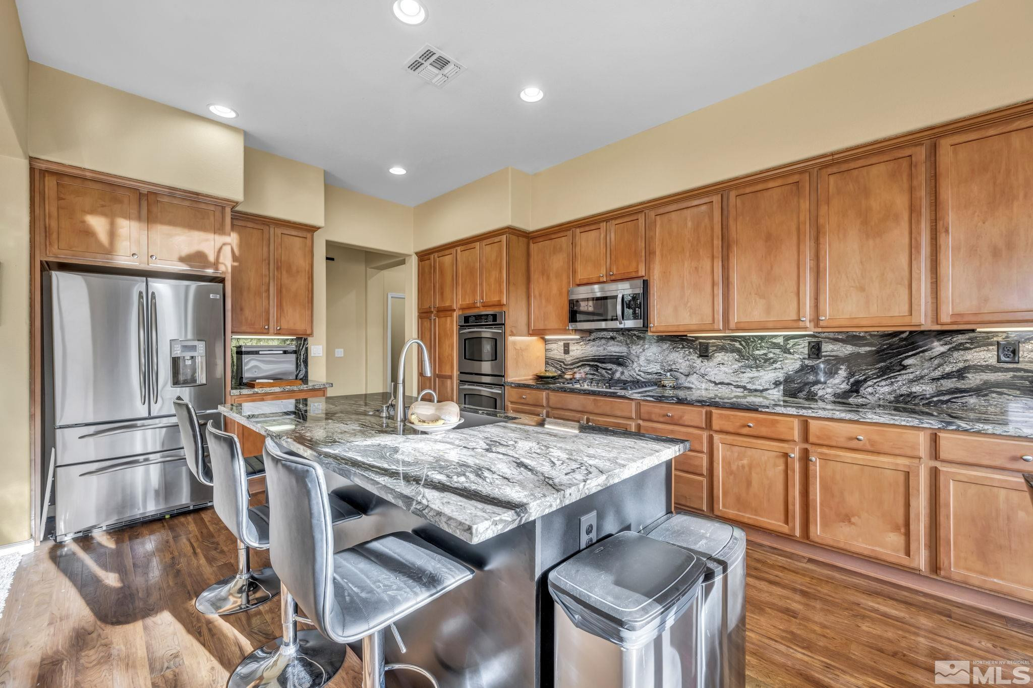 10655 Autumn Walk Lane