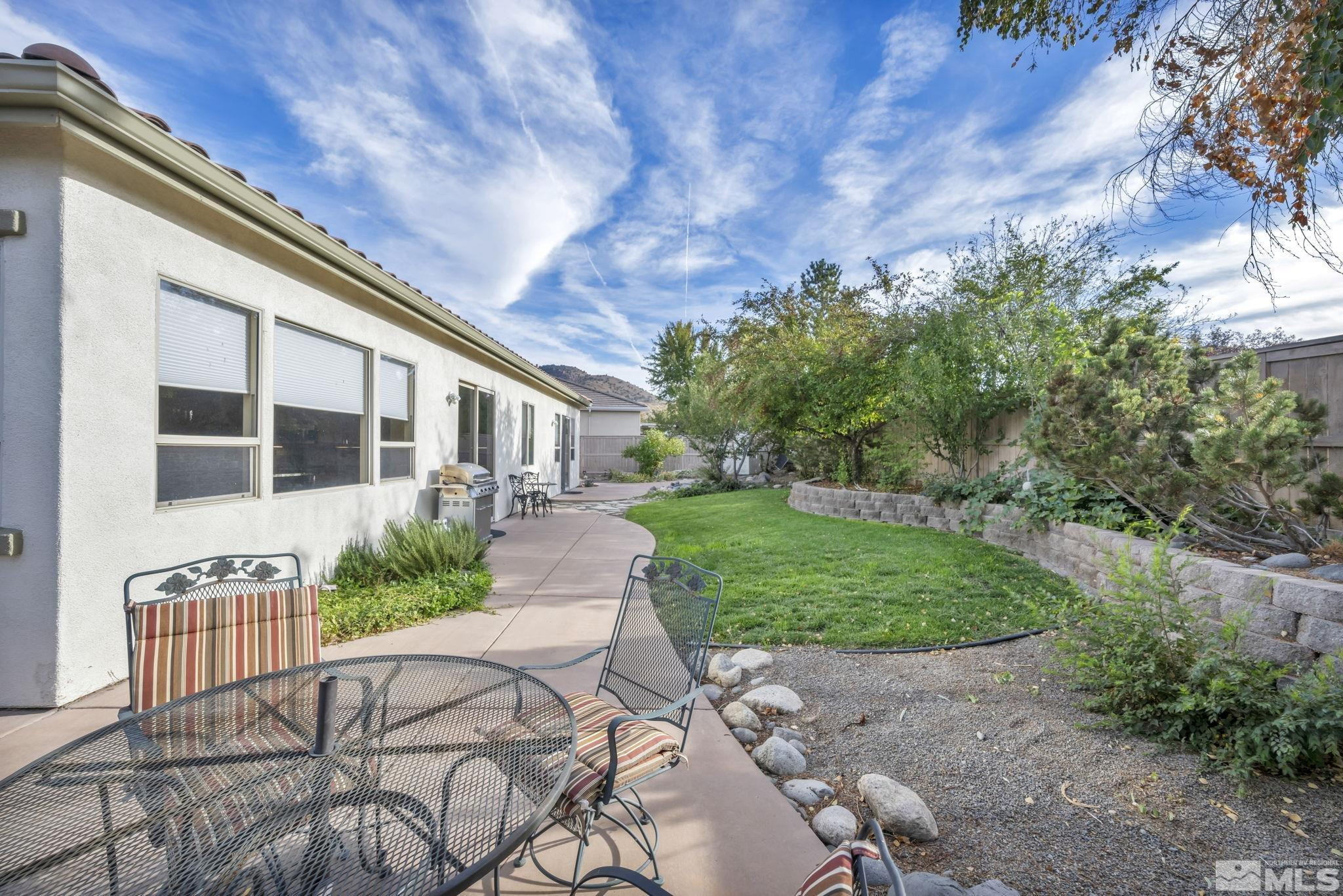 10655 Autumn Walk Lane