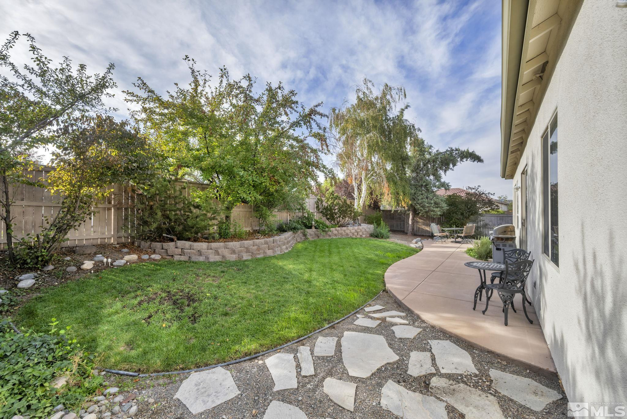 10655 Autumn Walk Lane