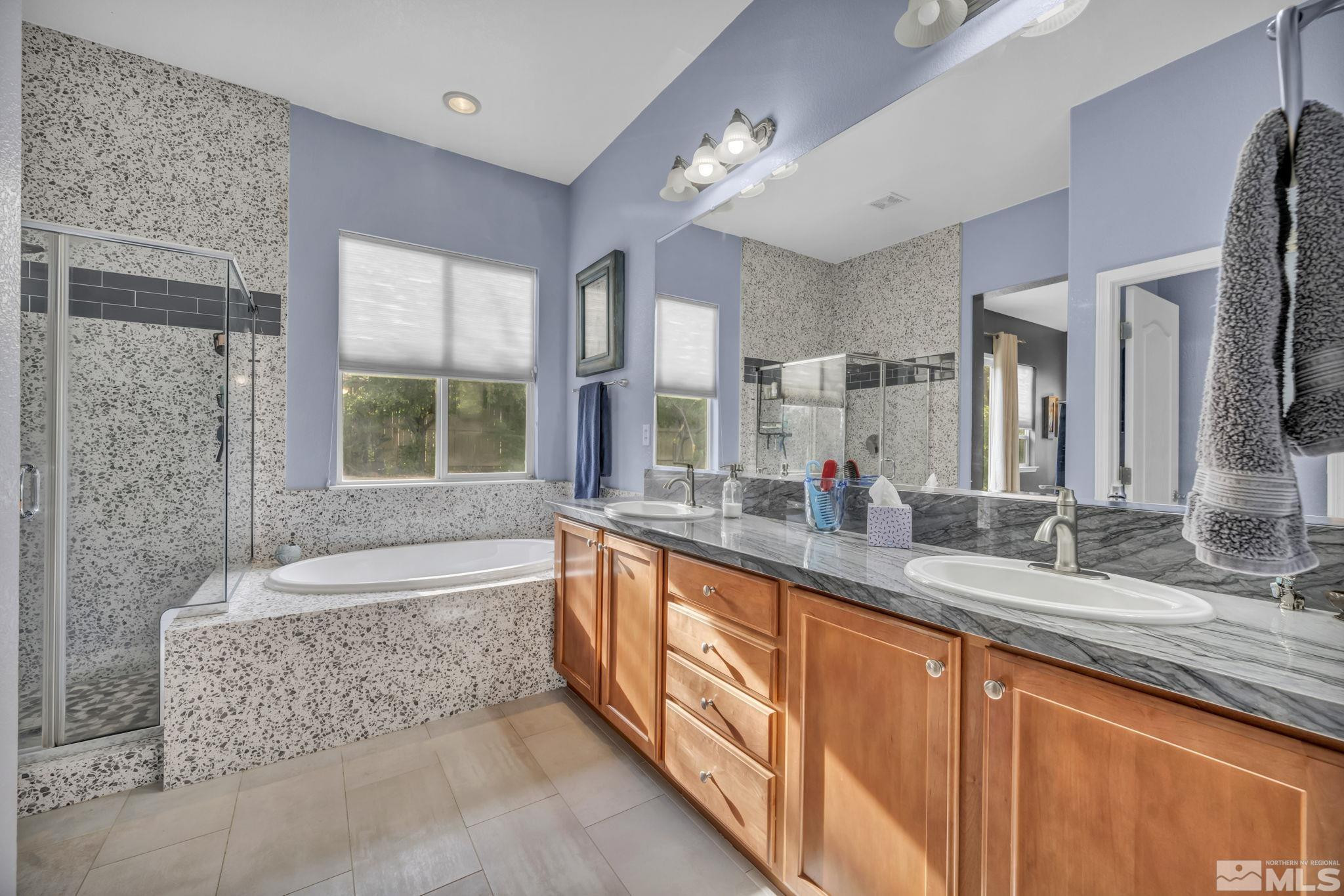 10655 Autumn Walk Lane