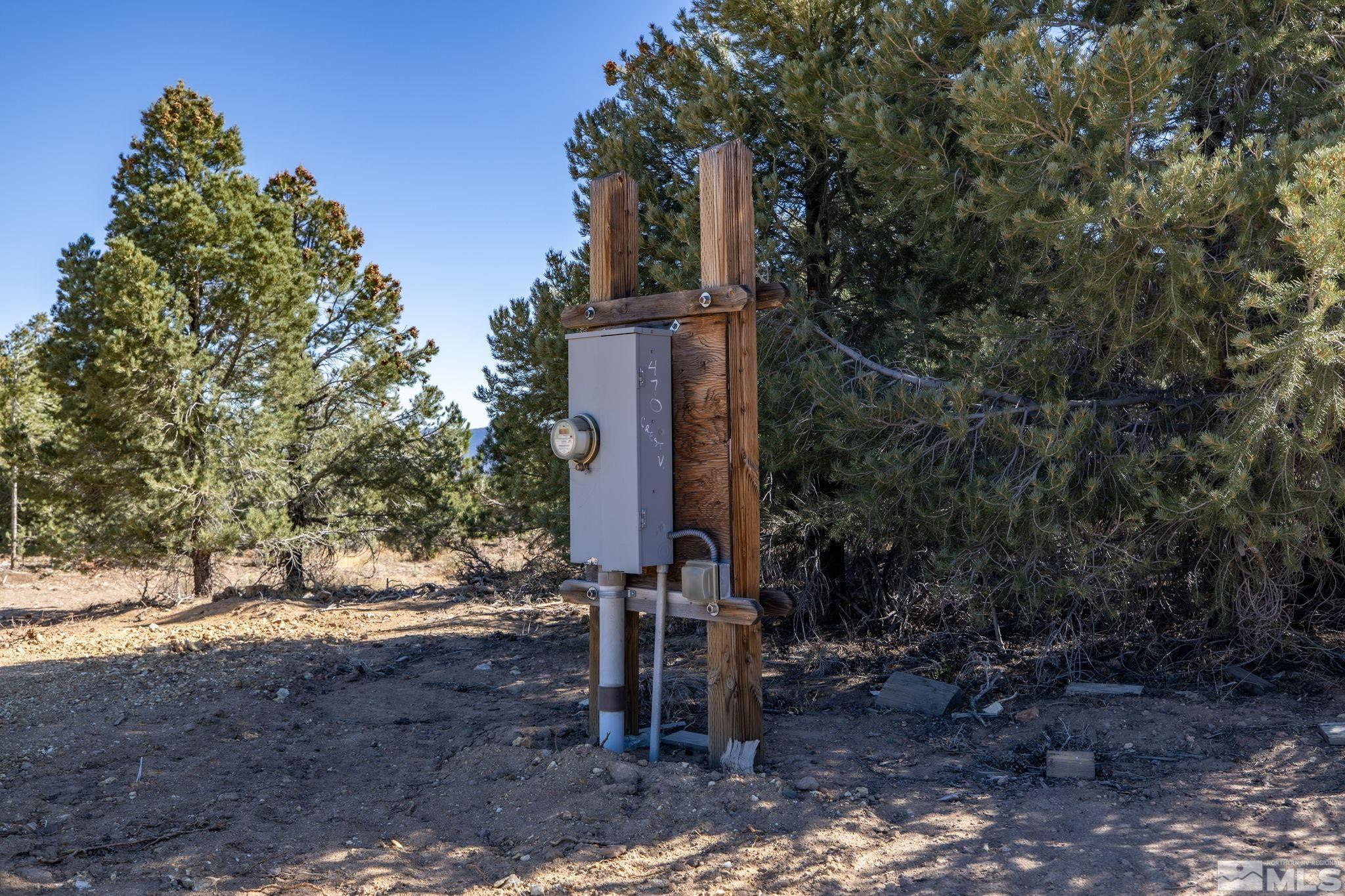 470 Crestview Road, 47