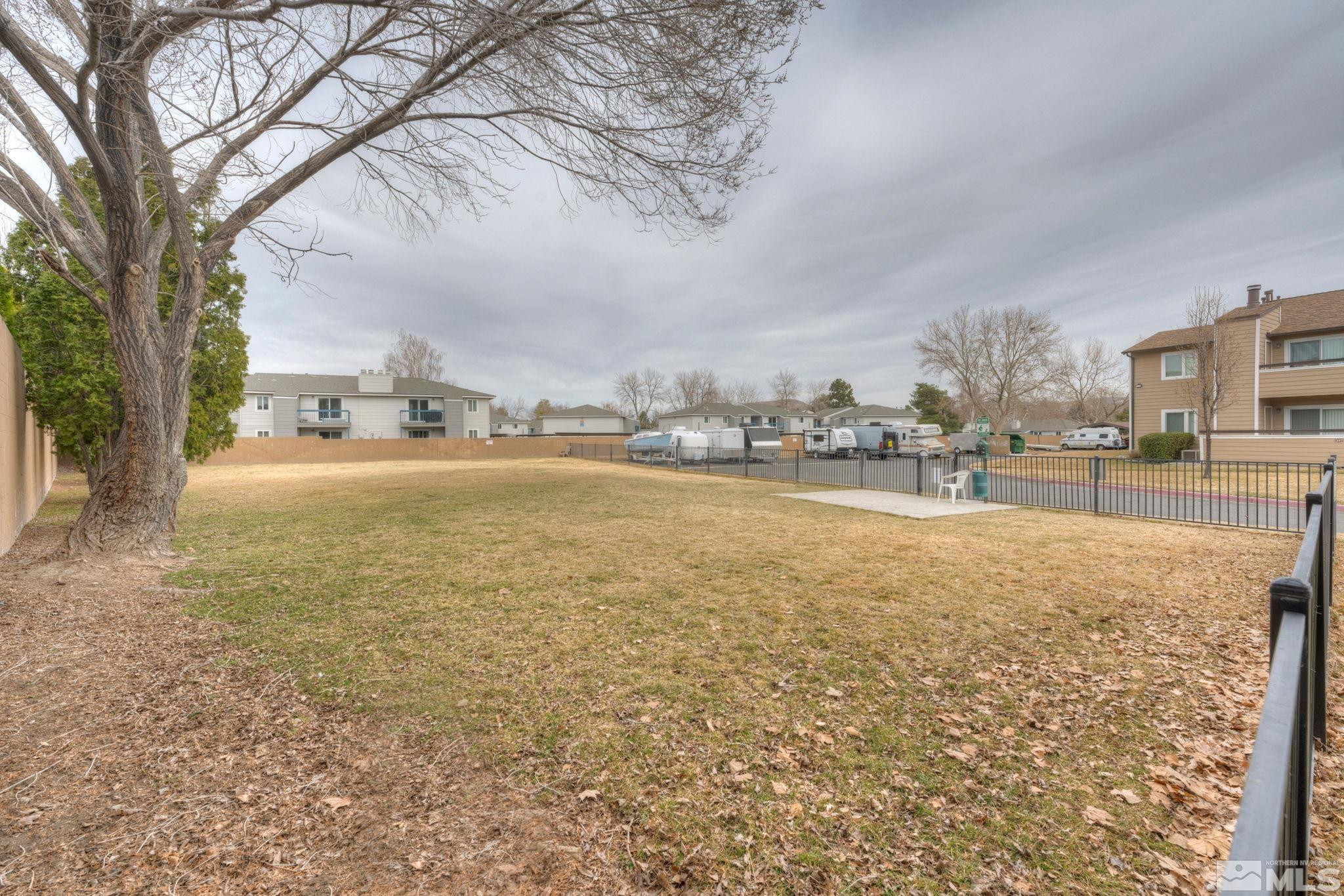 530 E Patriot Boulevard, 400