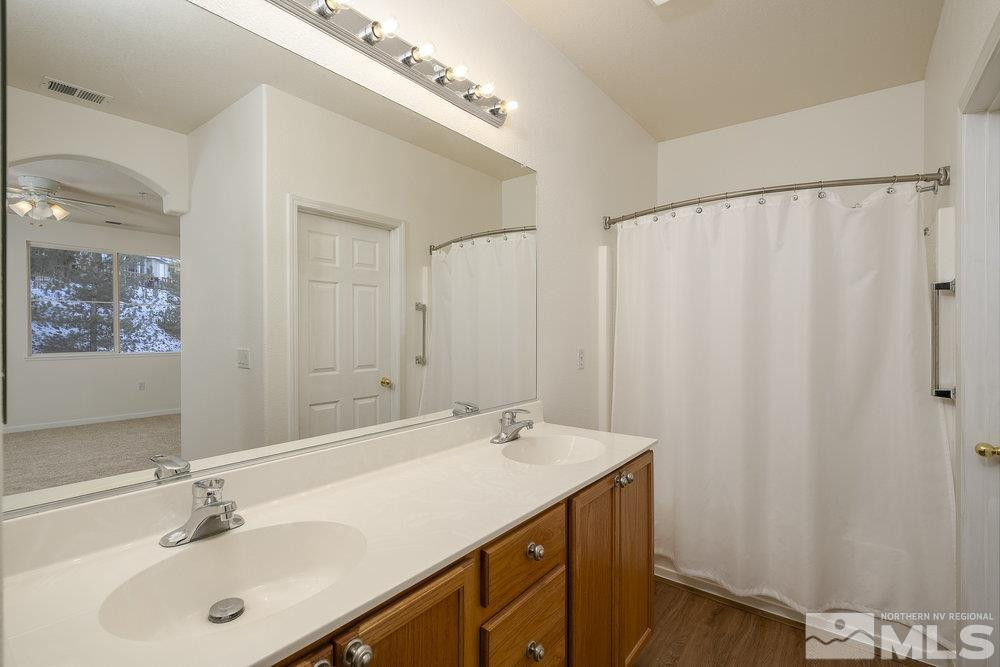6090 Ingleston Drive, UNIT 925