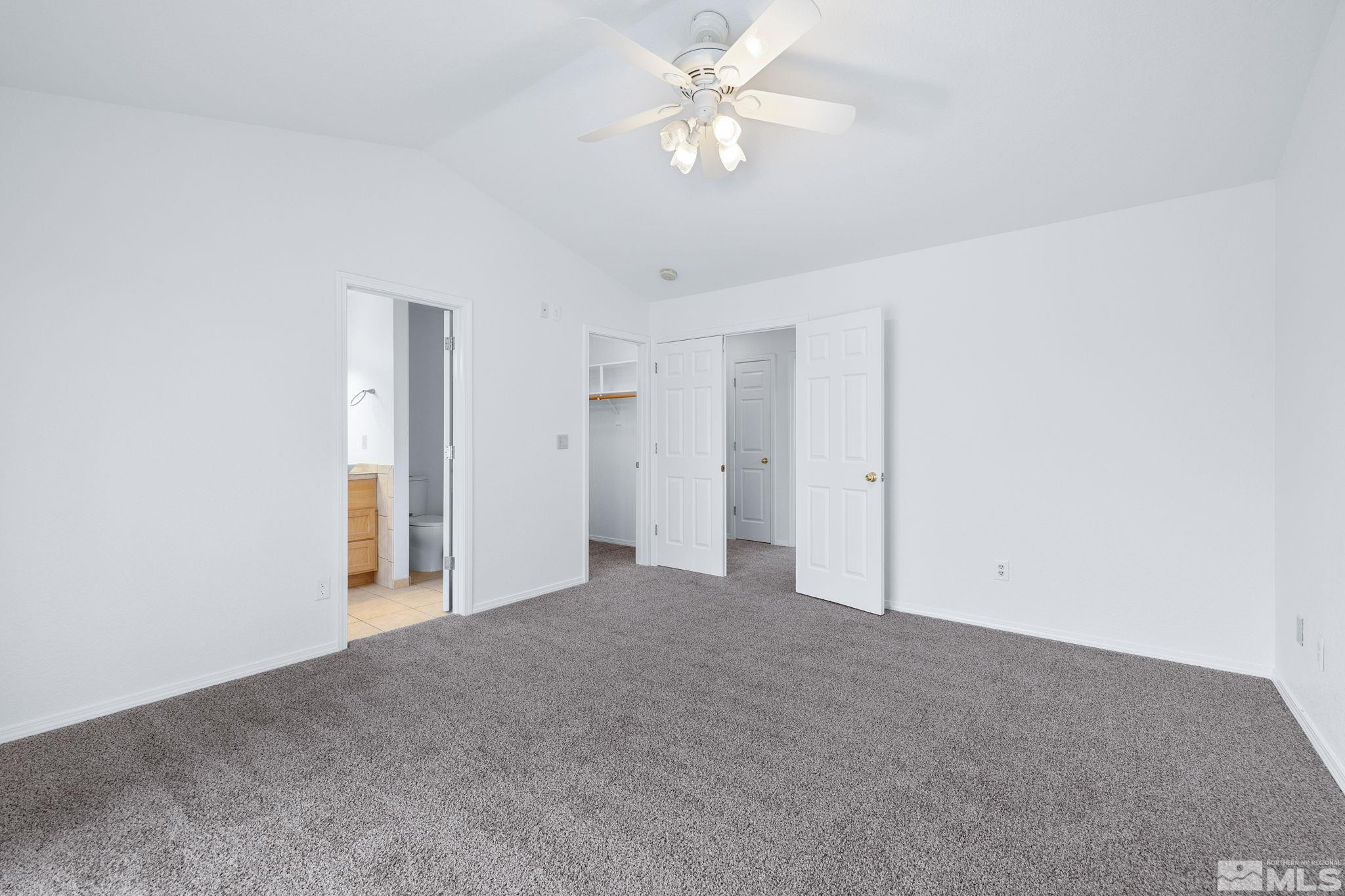 3542 N Sunridge Drive