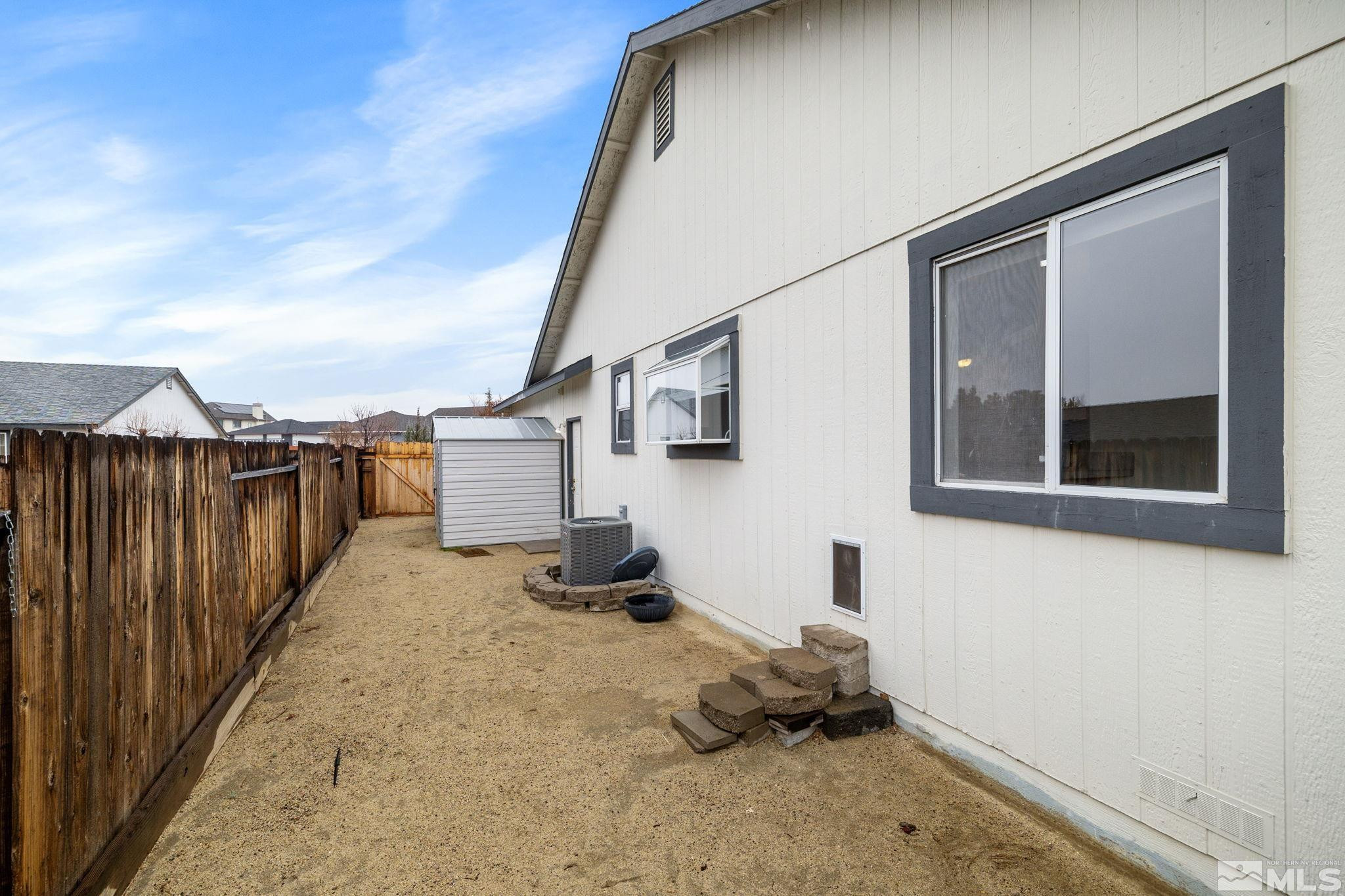 3542 N Sunridge Drive