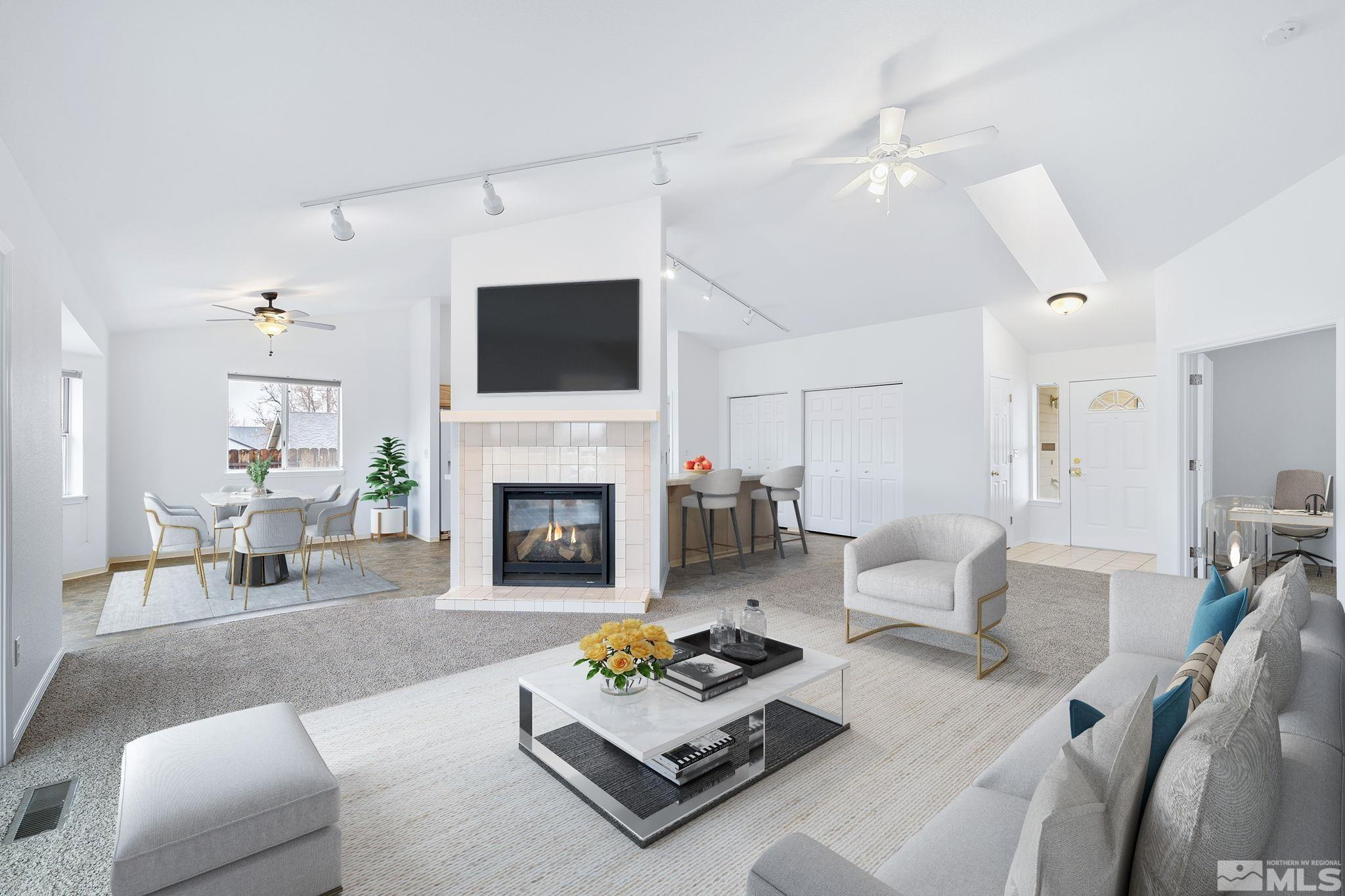 3542 N Sunridge Drive