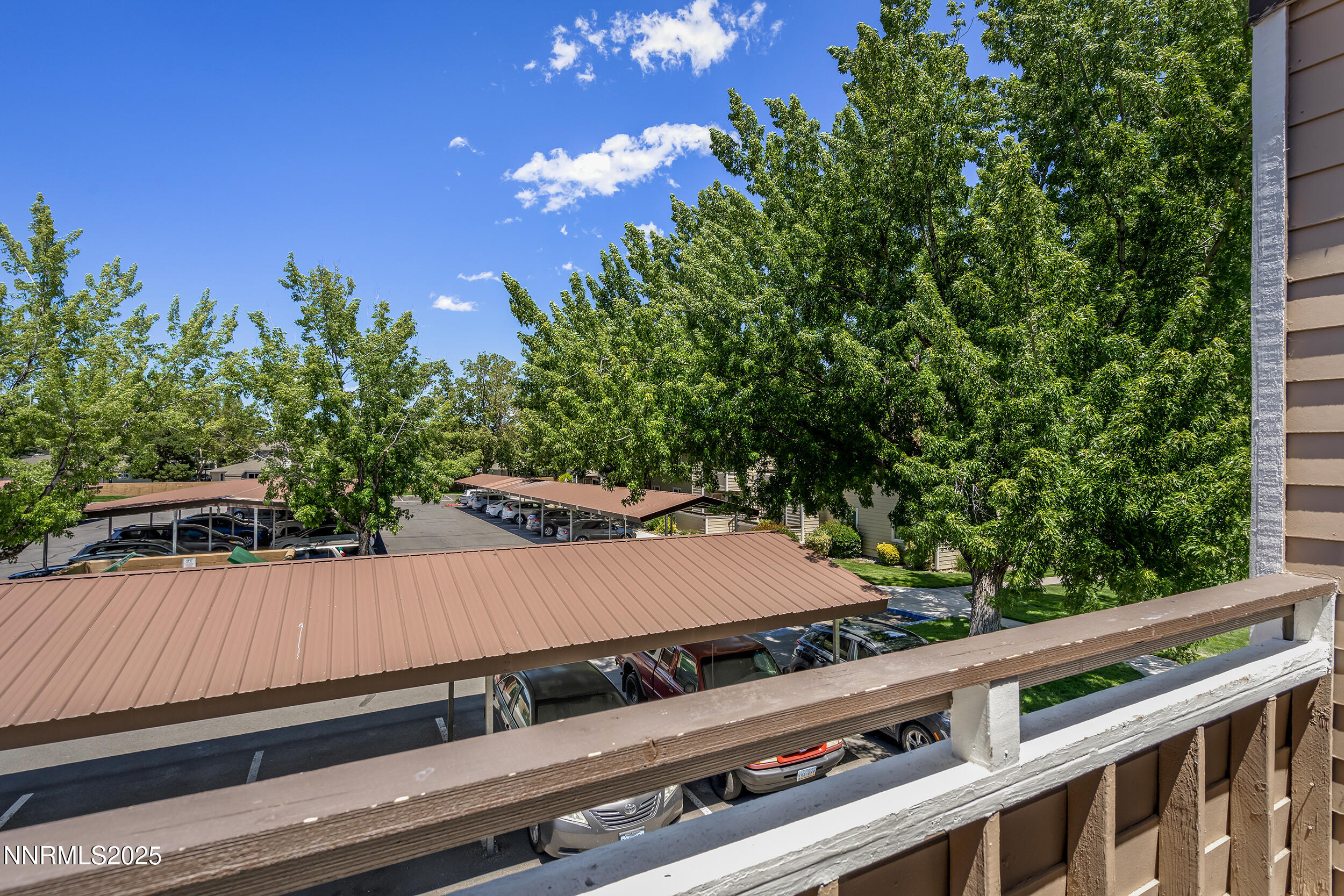 555 E Patriot Boulevard, 218