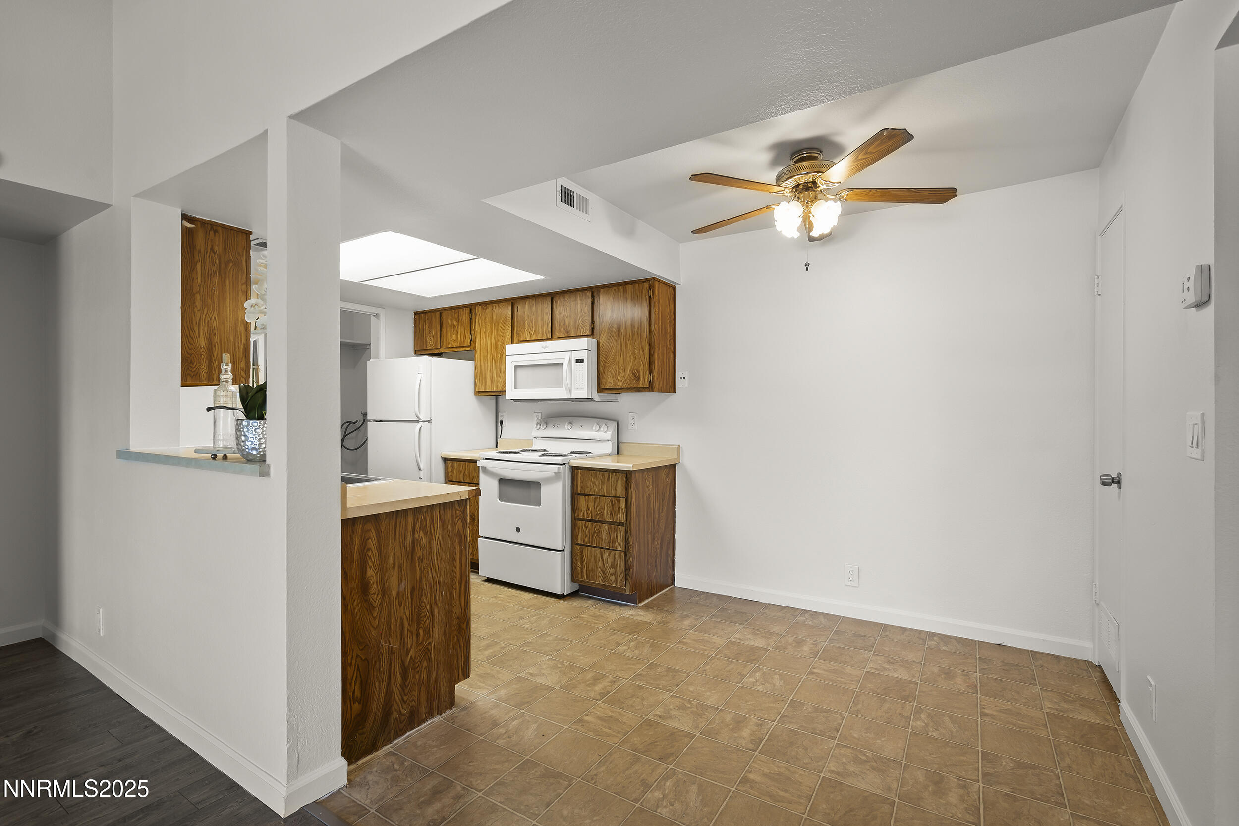 555 E Patriot Boulevard, 218