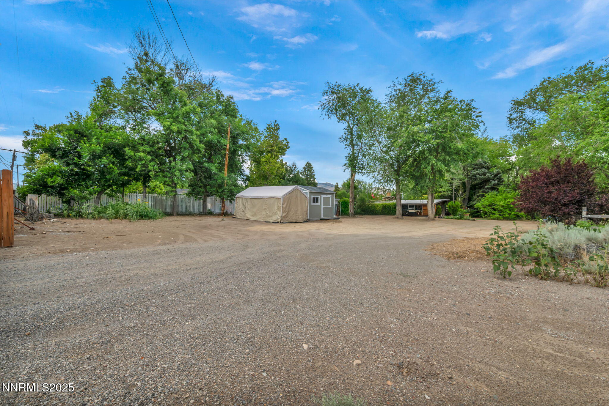 2455 W Plumb Lane