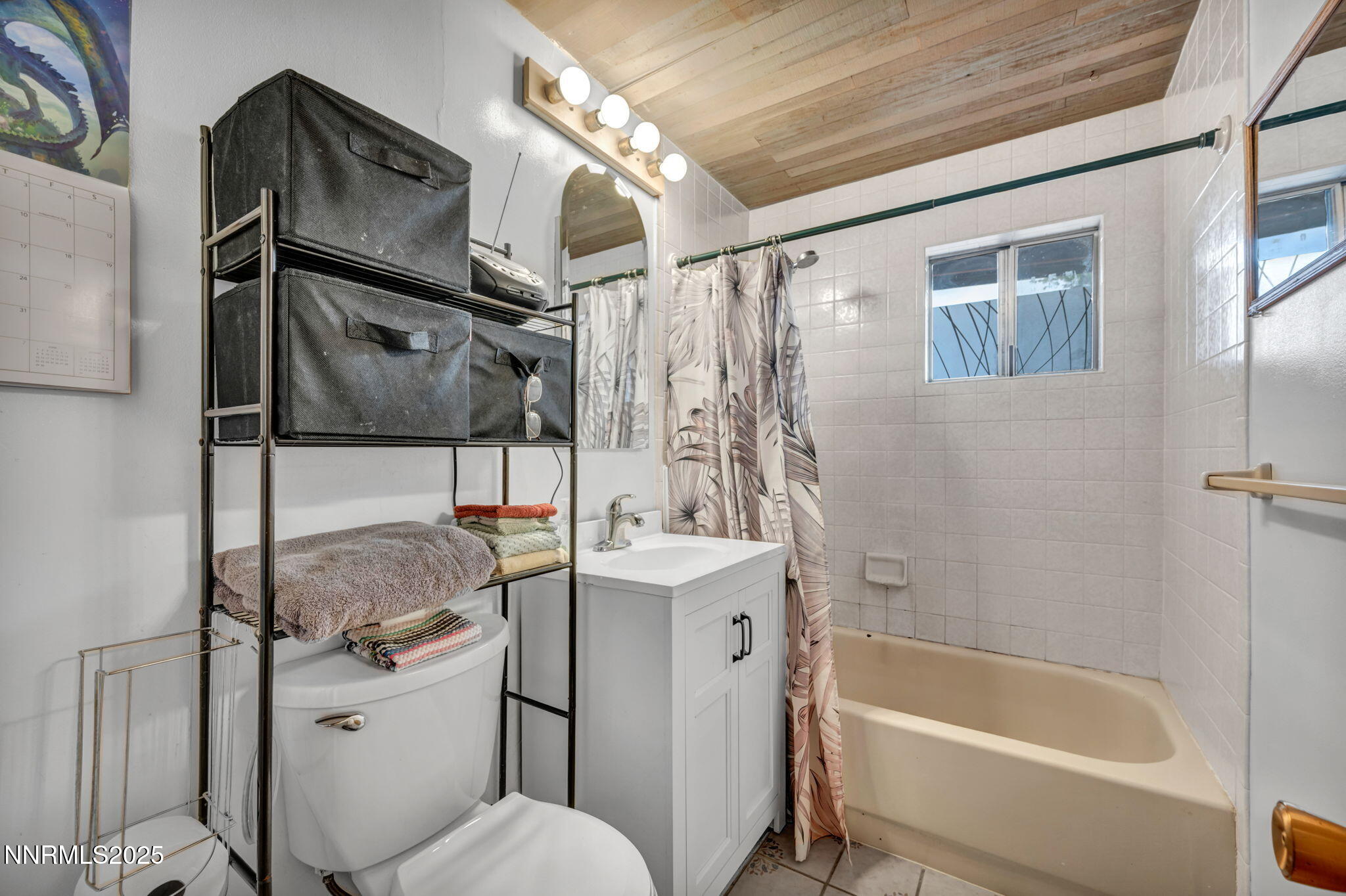 2455 W Plumb Lane