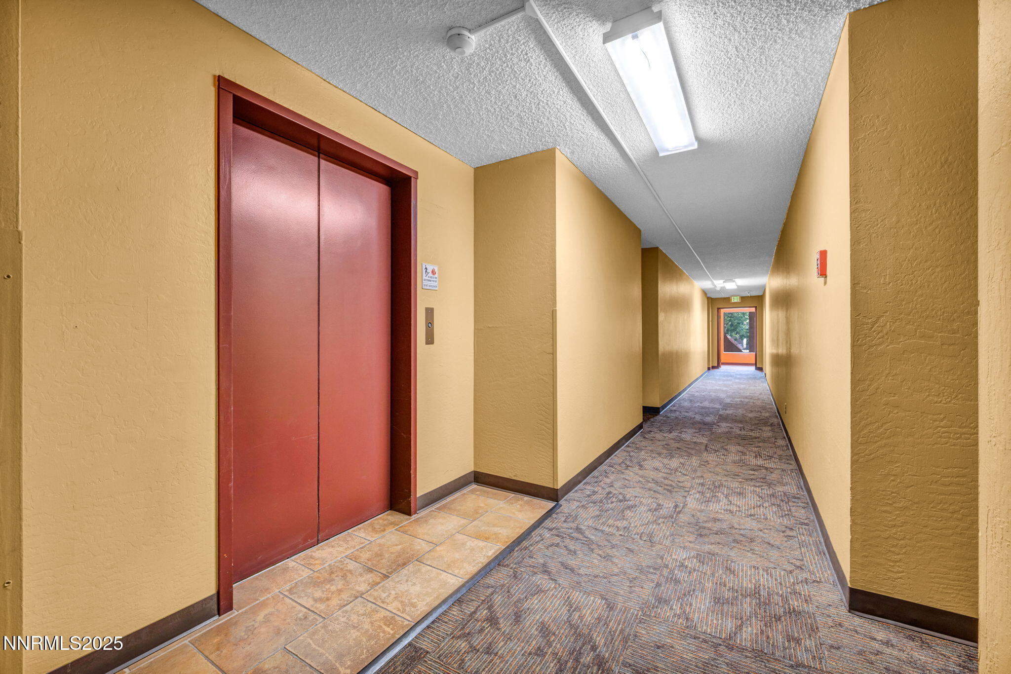 2955 Lakeside Drive, 203