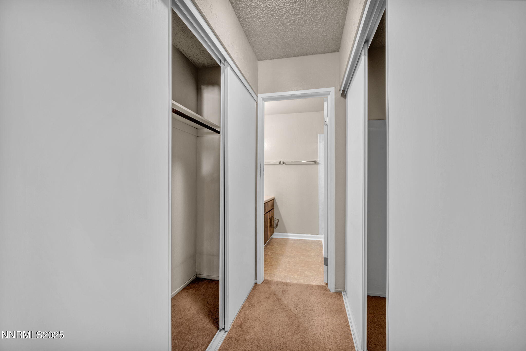 2955 Lakeside Drive, 203
