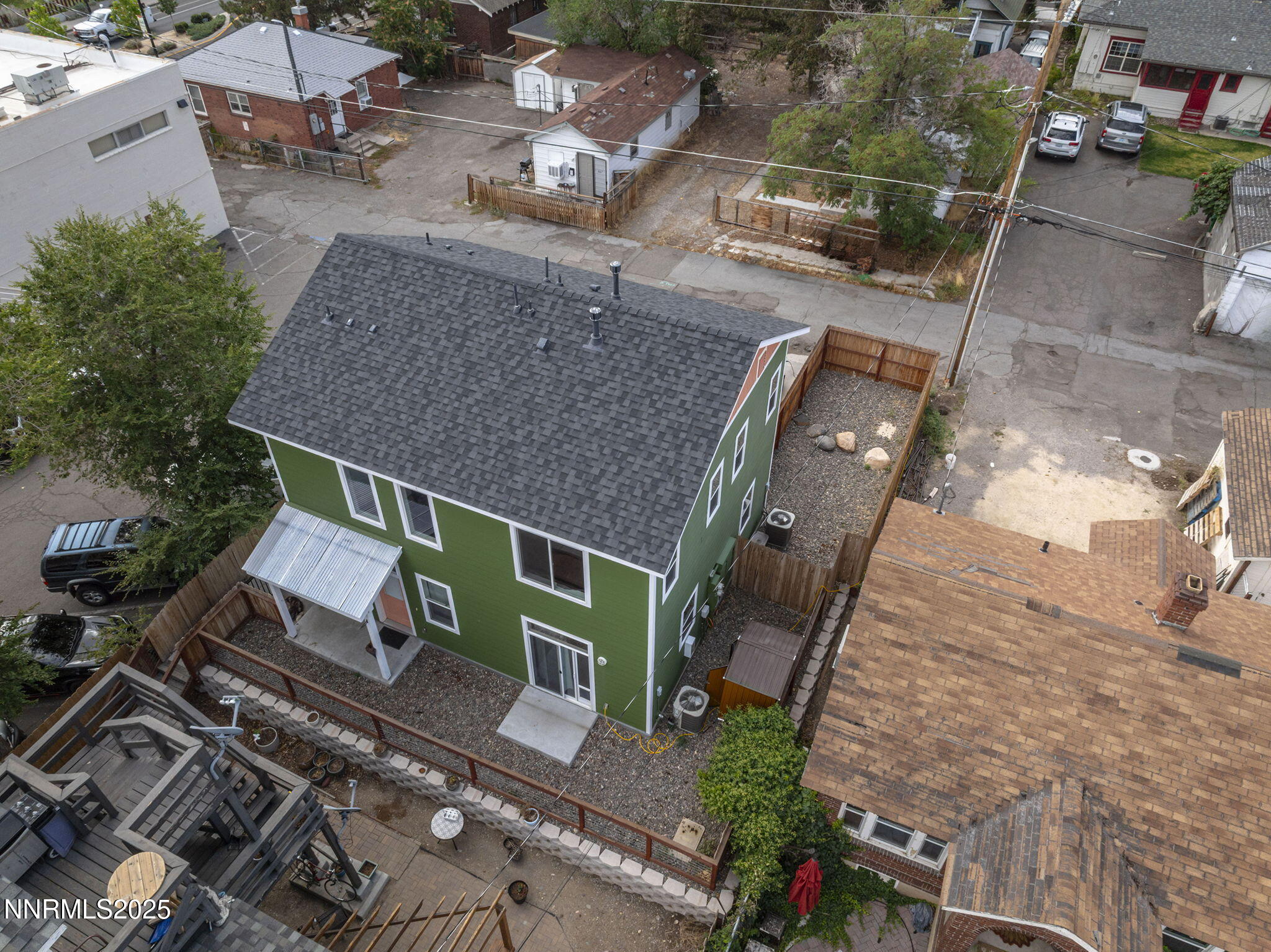 446 Roberts Street