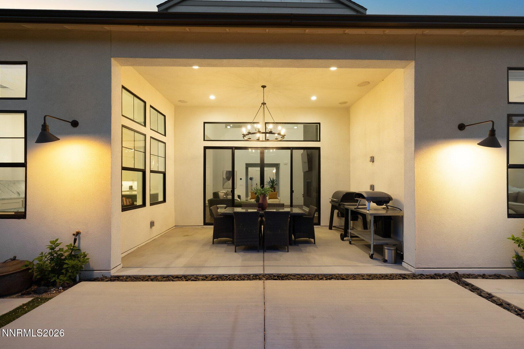 6110 S Pleasant Oak Trail
