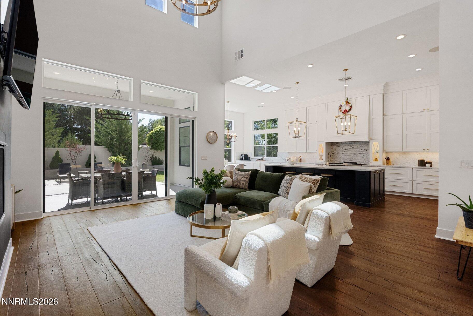 6110 S Pleasant Oak Trail