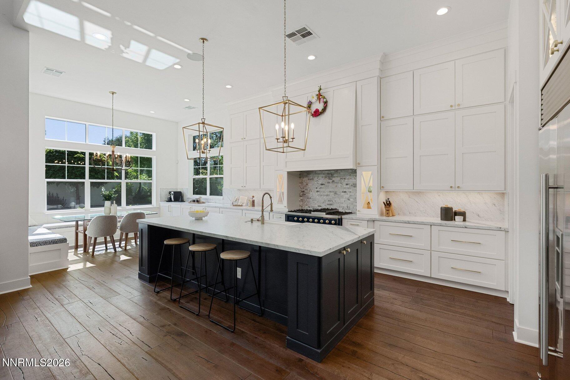 6110 S Pleasant Oak Trail