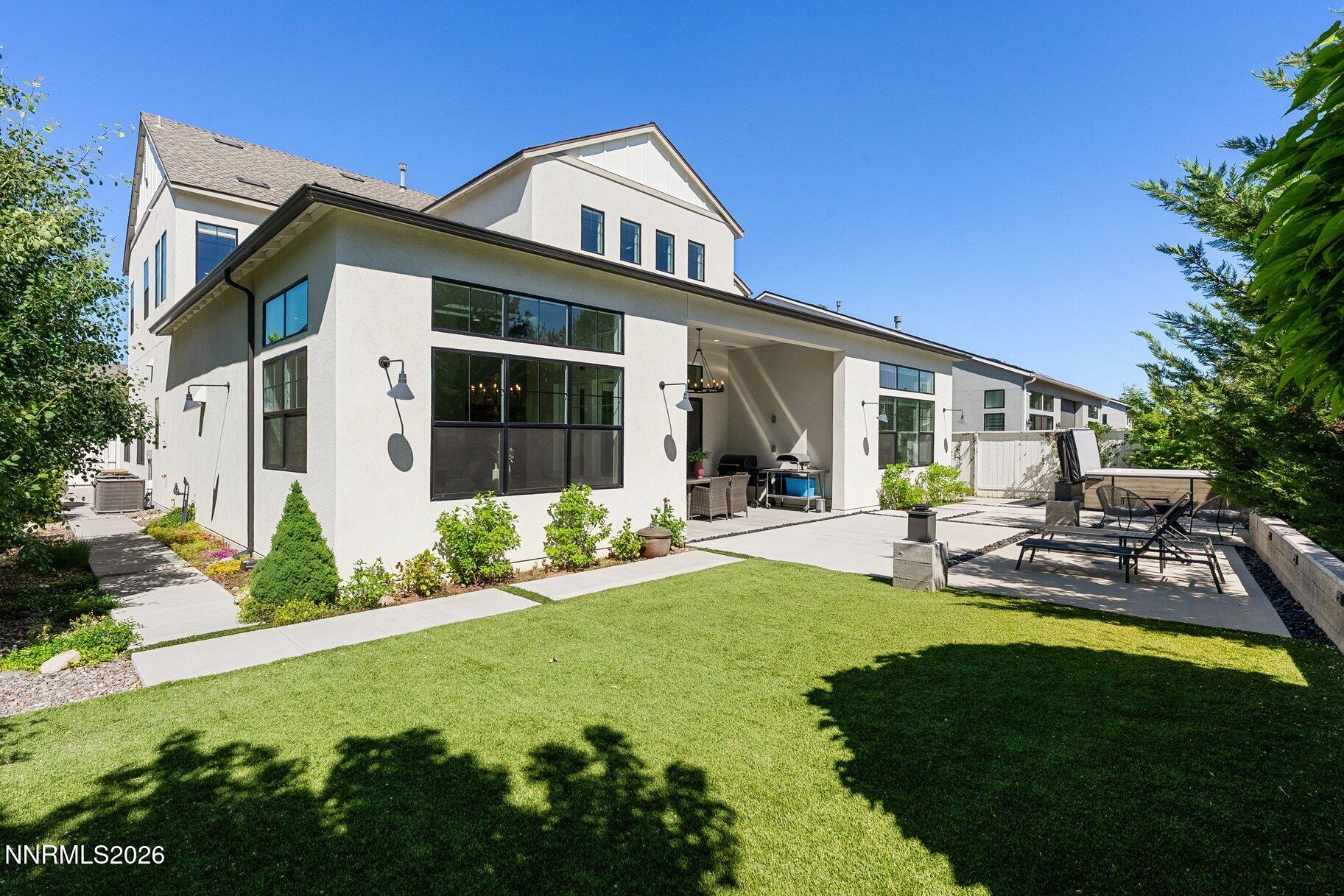 6110 S Pleasant Oak Trail