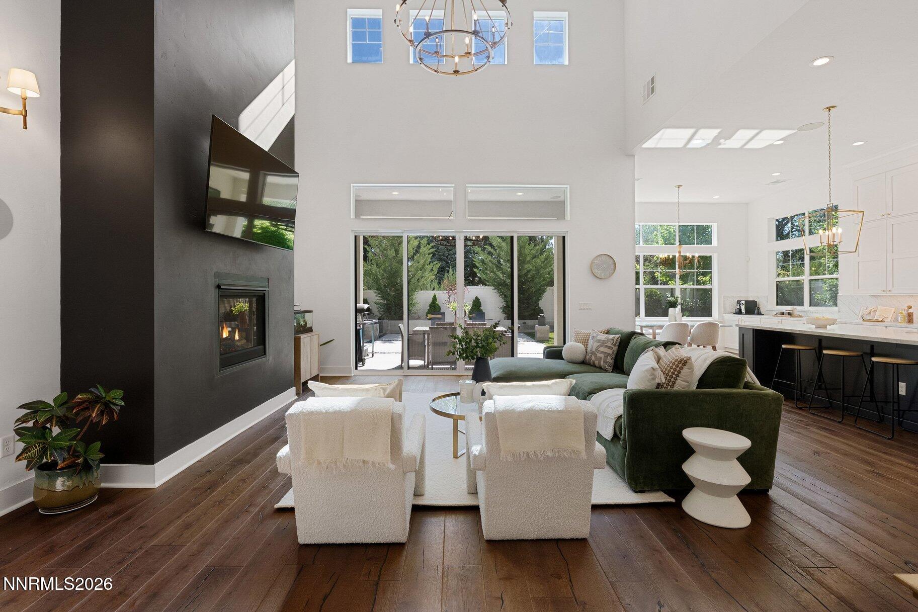 6110 S Pleasant Oak Trail