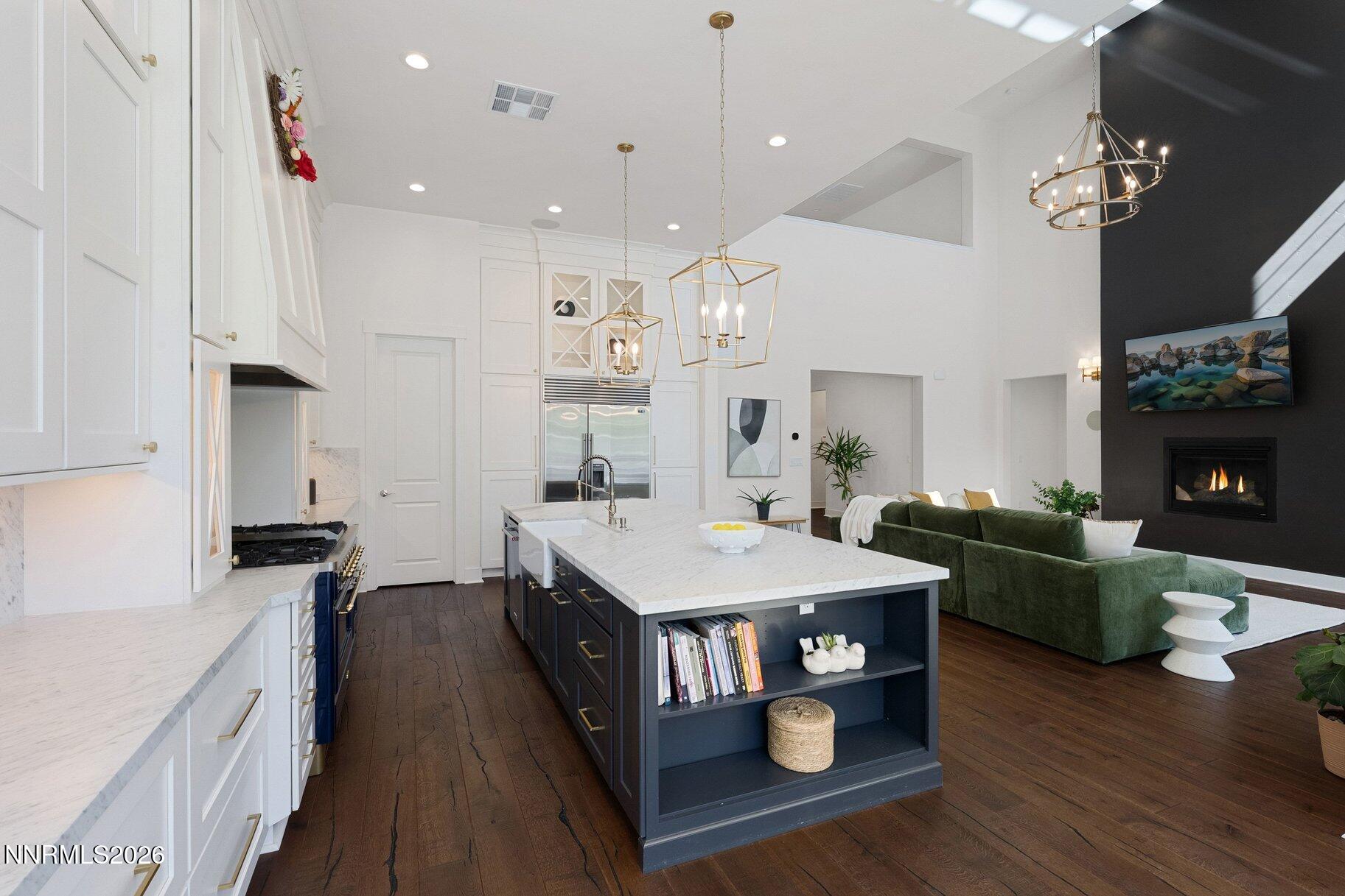 6110 S Pleasant Oak Trail