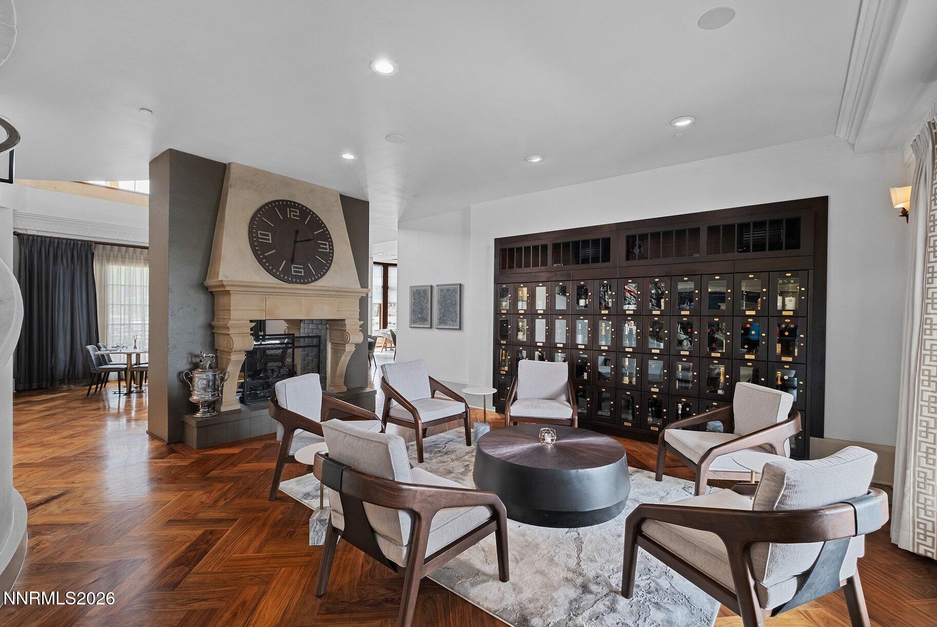 6110 S Pleasant Oak Trail