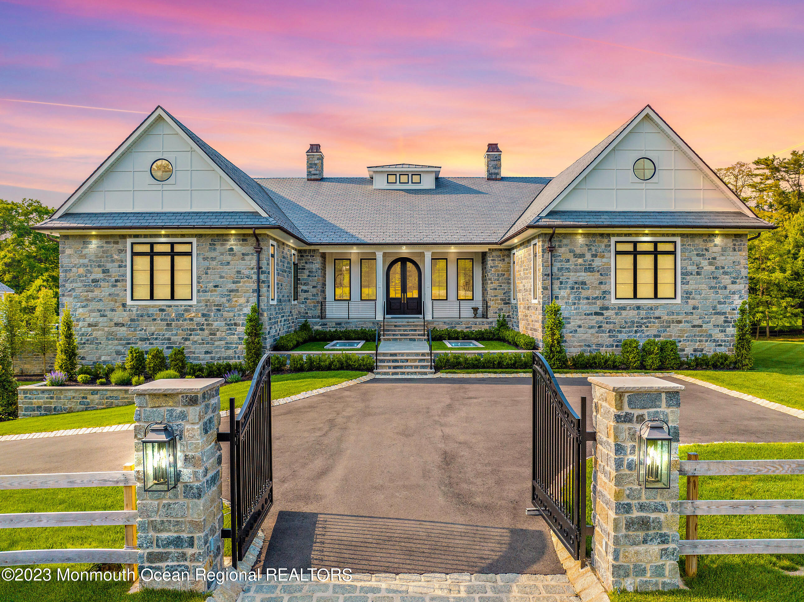 2 Ponderosa Drive