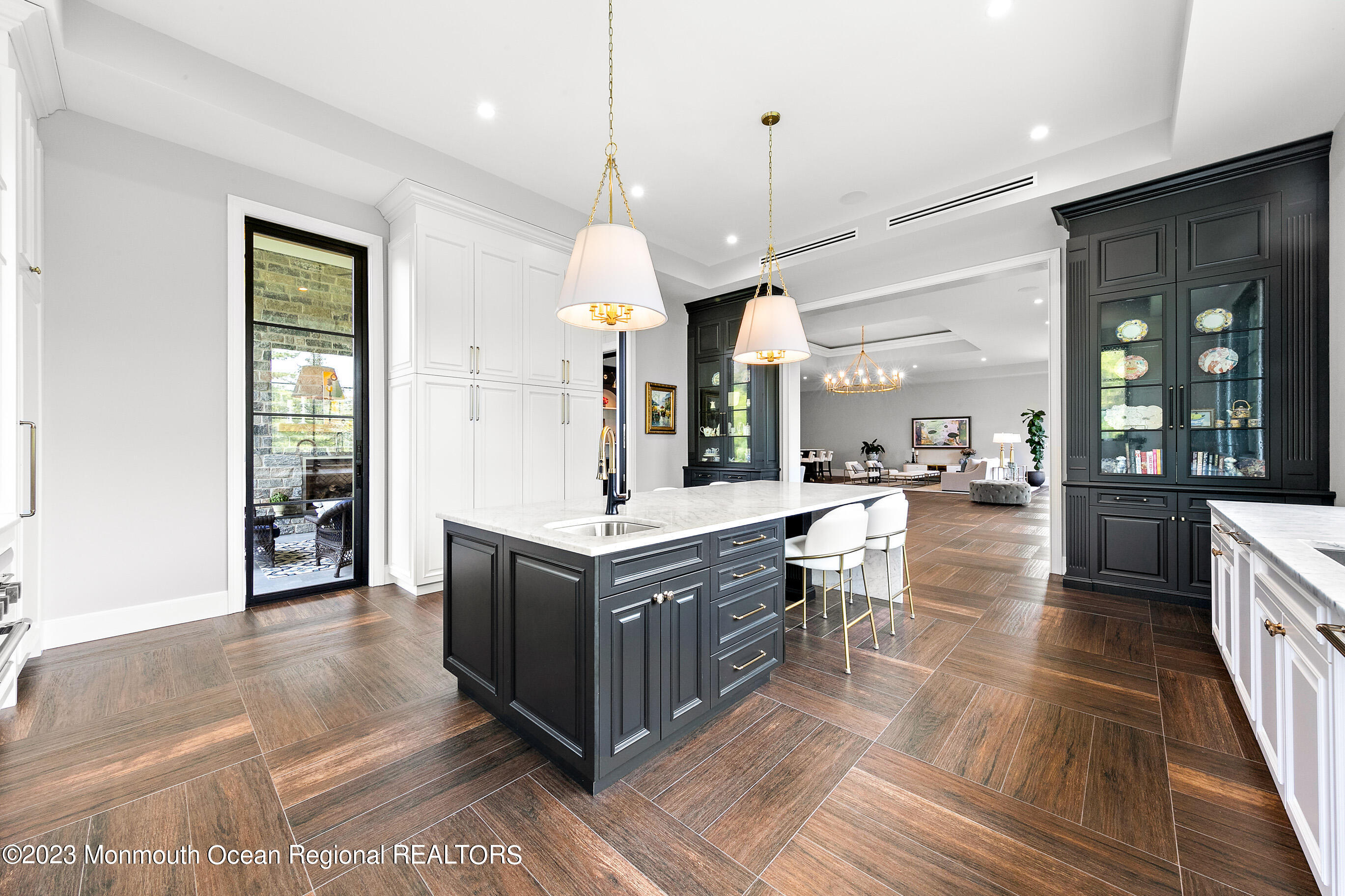 2 Ponderosa Drive