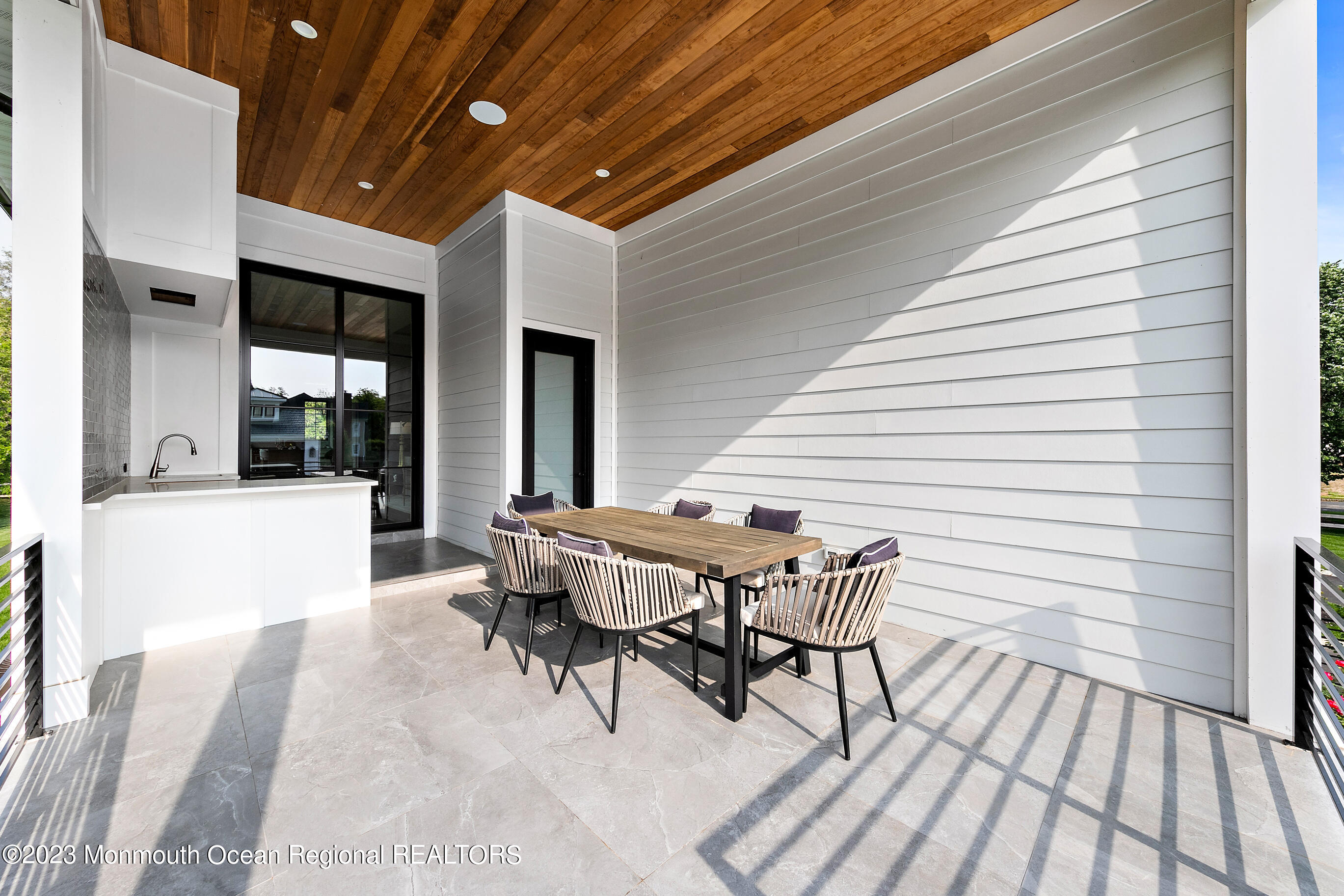 2 Ponderosa Drive