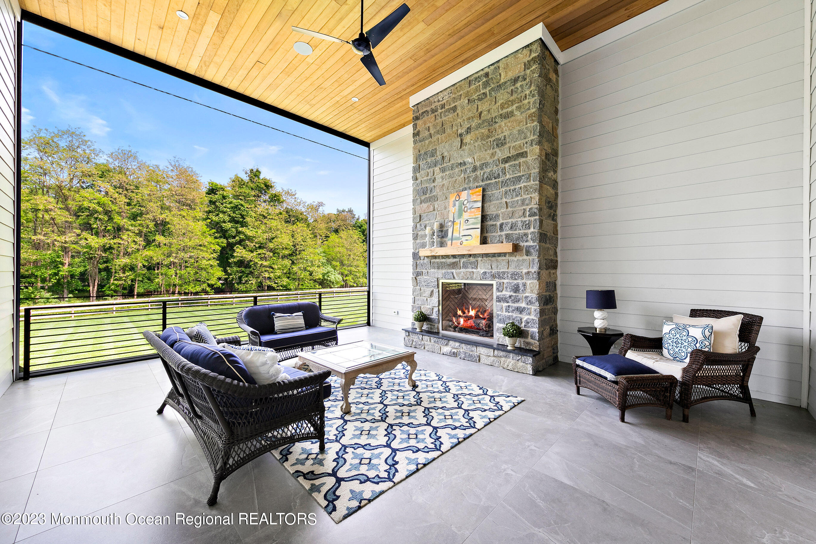 2 Ponderosa Drive