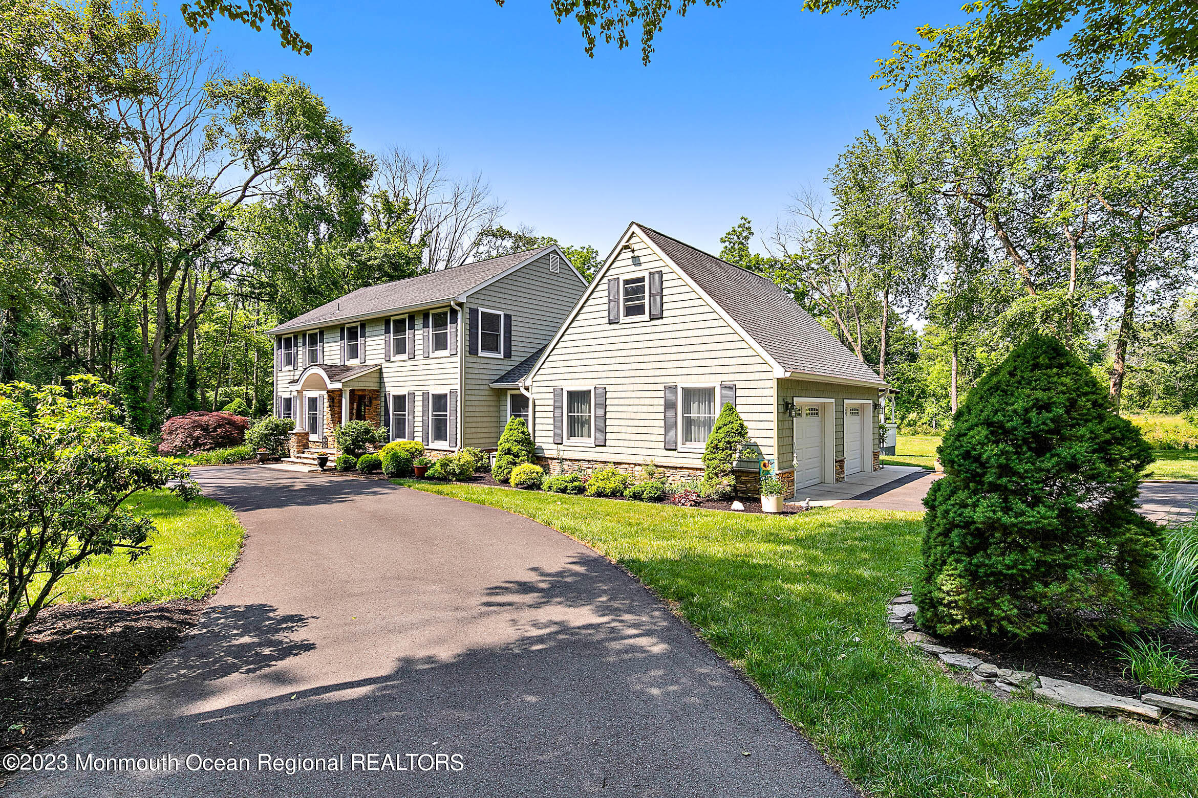 699 Middletown Lincroft Road