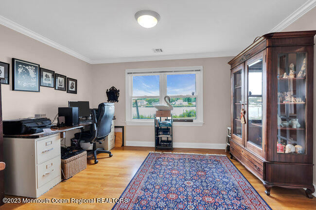 89 Horseneck Point Road