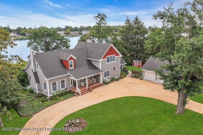 89 Horseneck Point Road