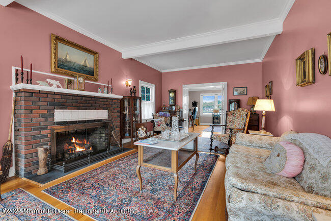 89 Horseneck Point Road