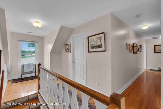 89 Horseneck Point Road