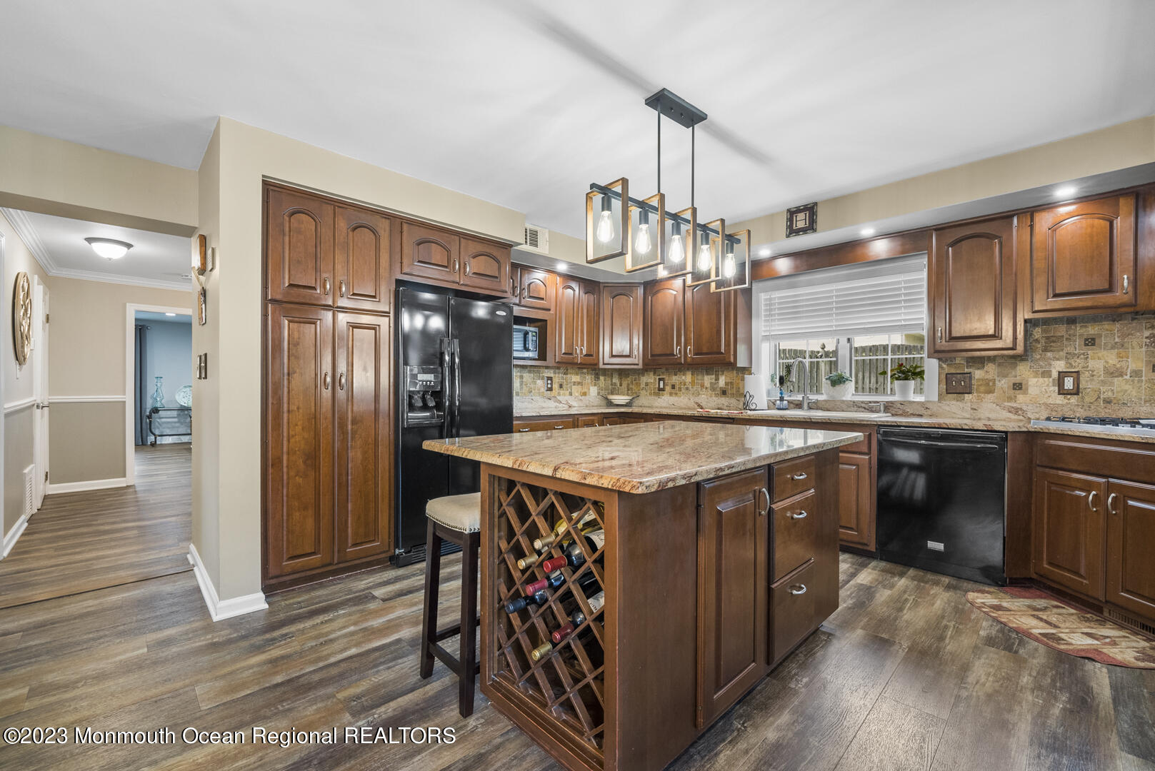 21 Tamarack Drive