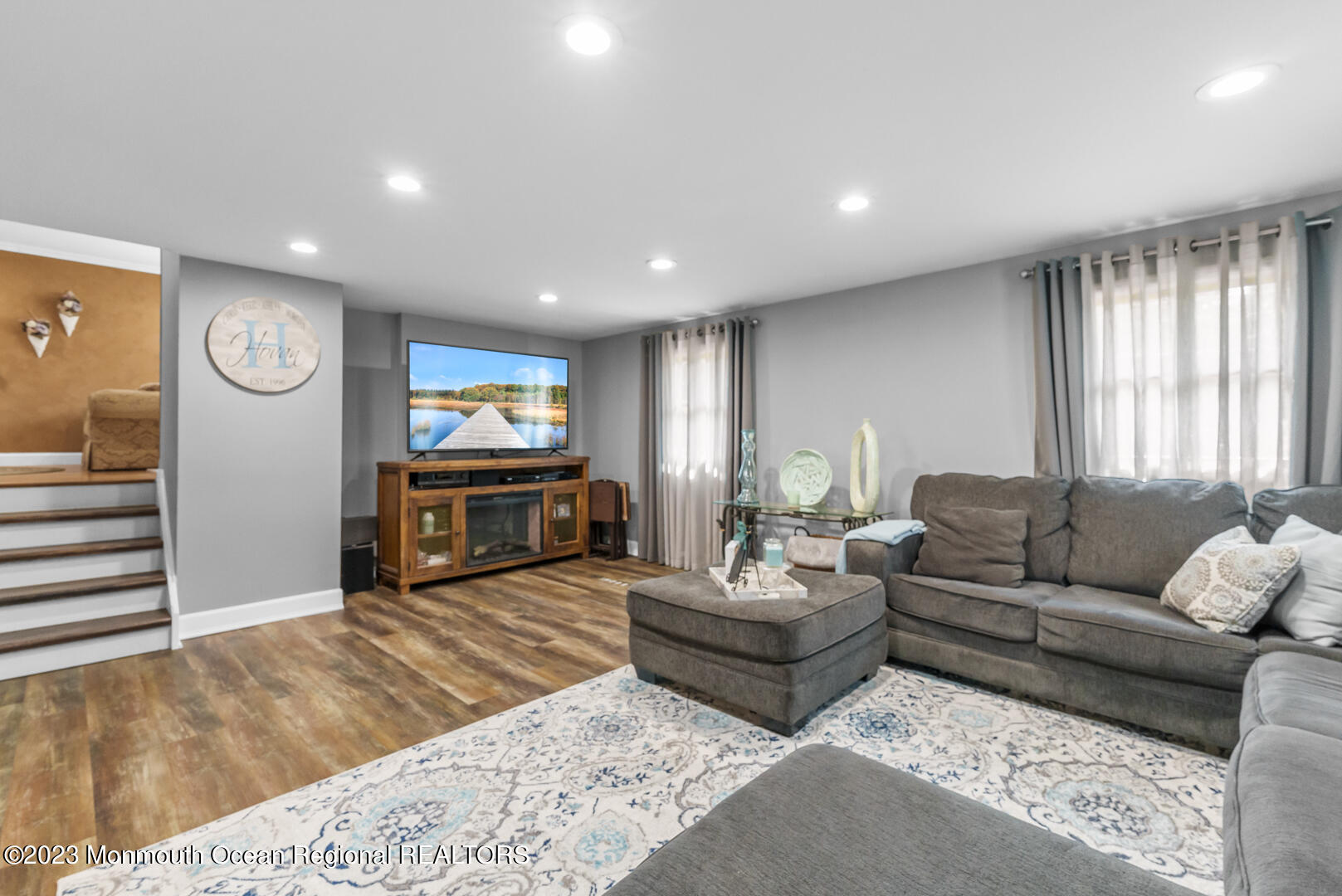 21 Tamarack Drive