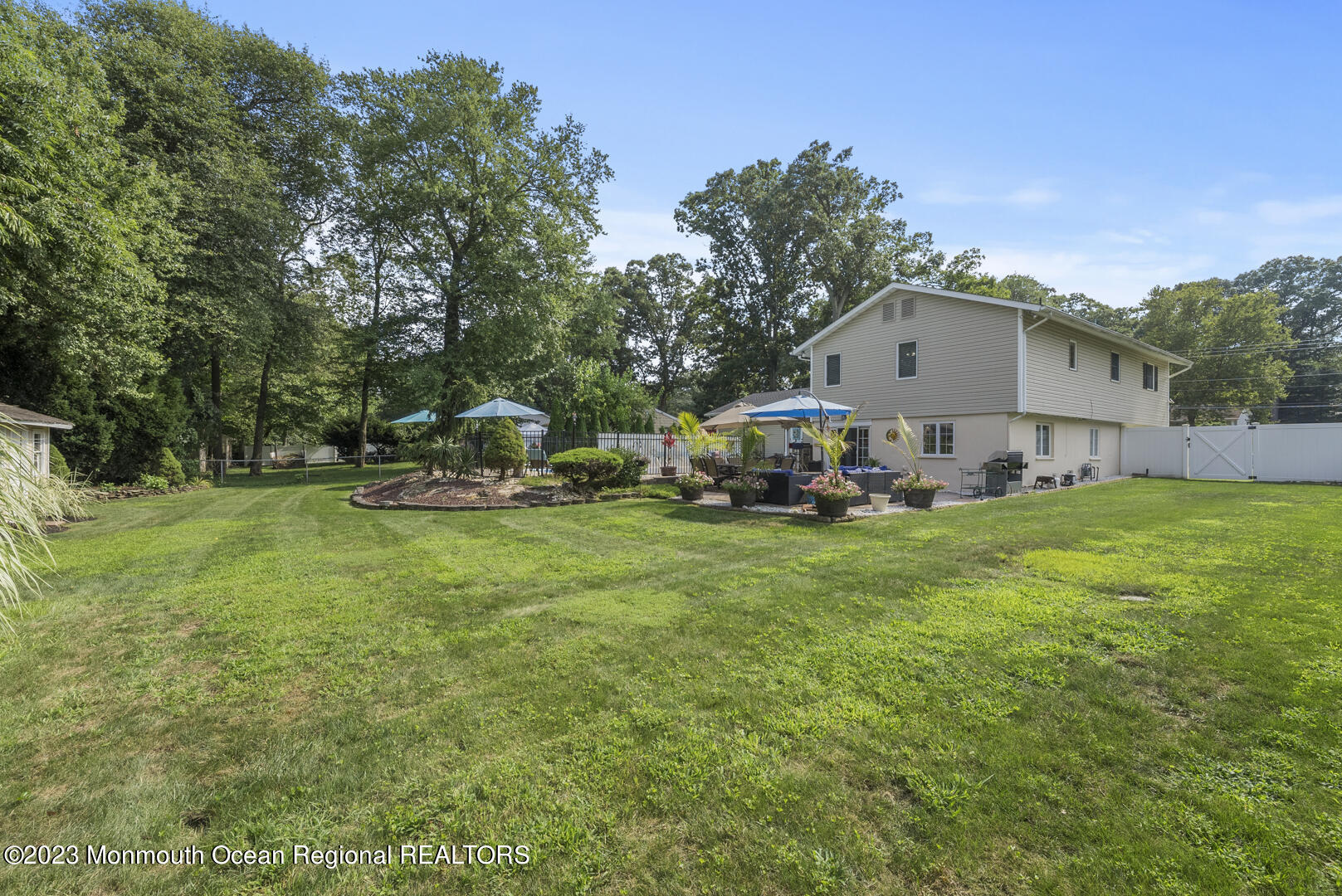 21 Tamarack Drive