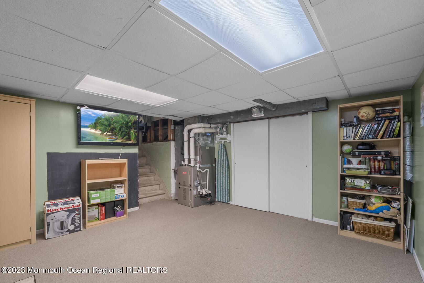 21 Tamarack Drive