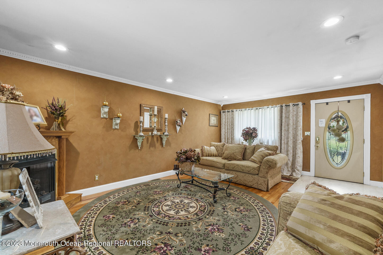 21 Tamarack Drive
