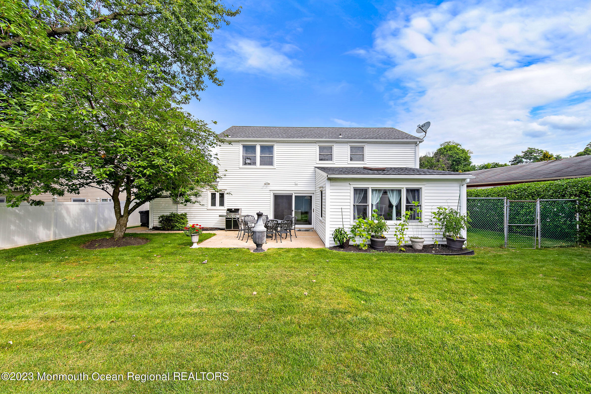 12 Oaklyn Lane