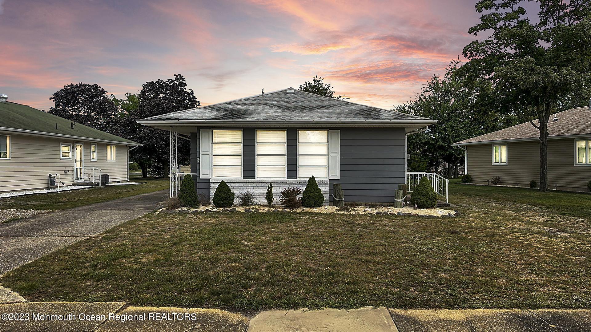 45 Guadeloupe Drive