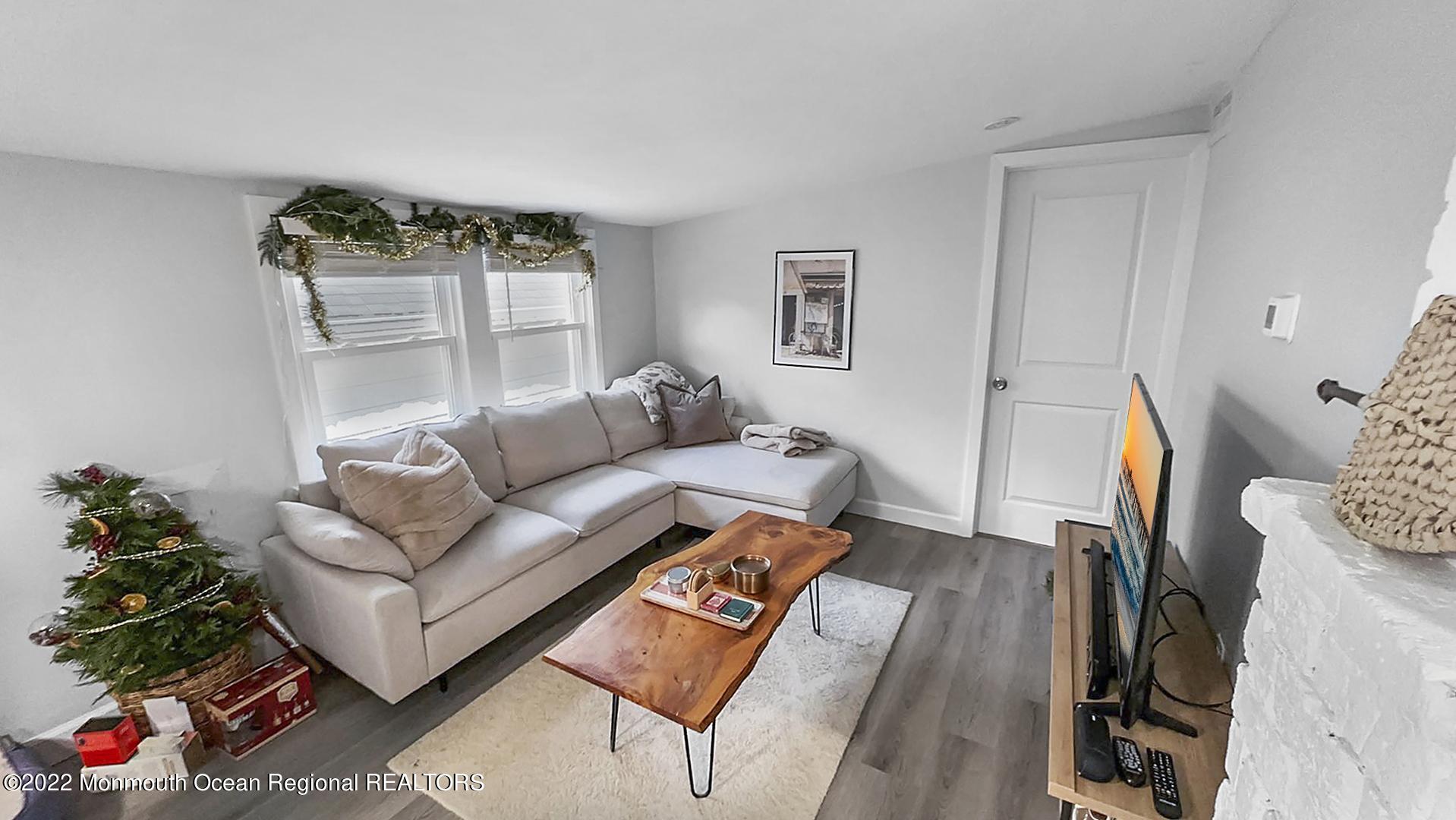 4 Via Ripa Way, 2