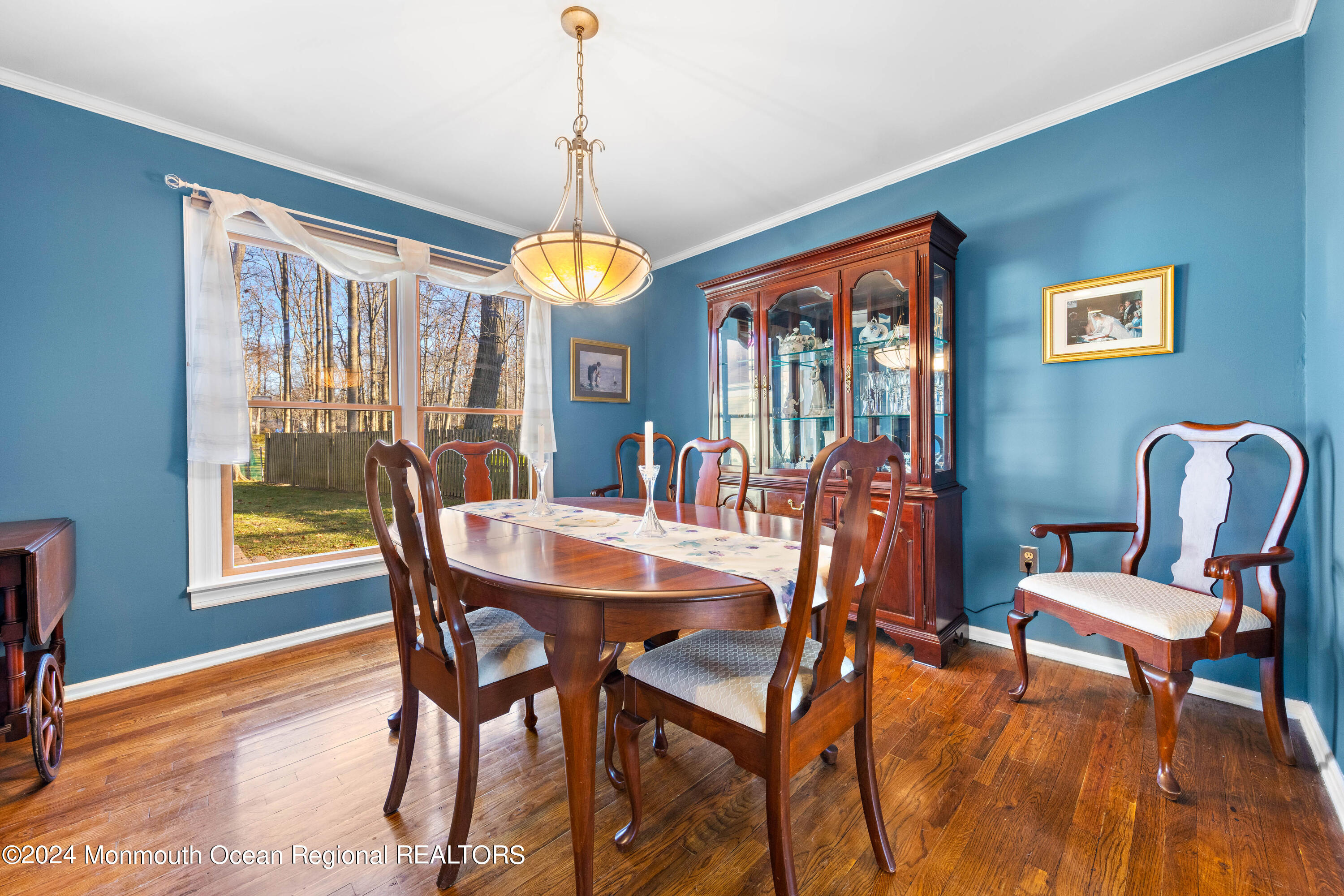 2 Woodland Circle